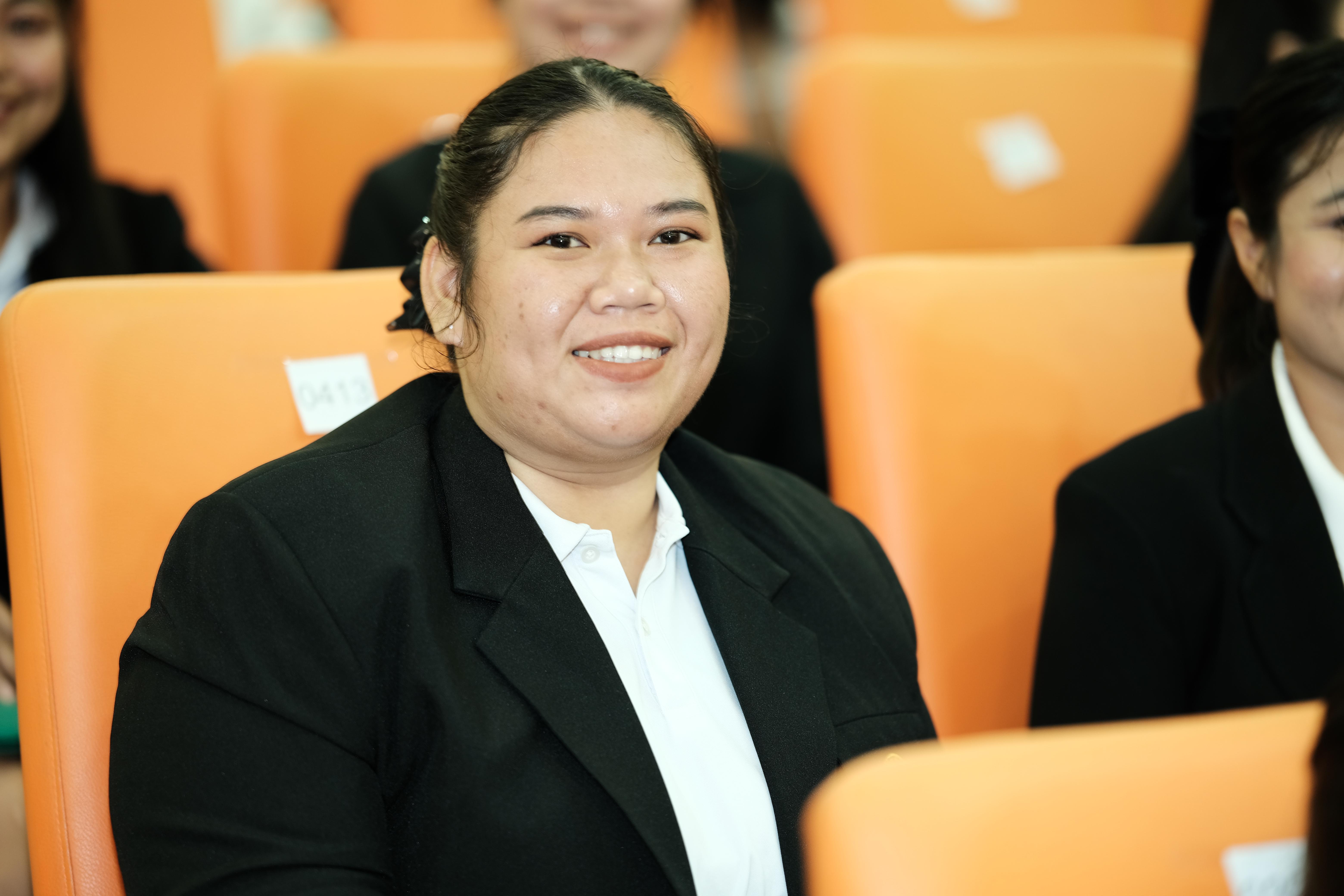 177. คณะครุศาสตร์มหาลัยราชภัฏกำแพงเพชร จัดกิจกรรมมอบเกียรติบัตรและแสดงความยินดีกับผู้สำเร็จการศึกษานักศึกษาหลักสูตรประกาศนียบัตรบัณฑิต สาขาวิชาชีพครู