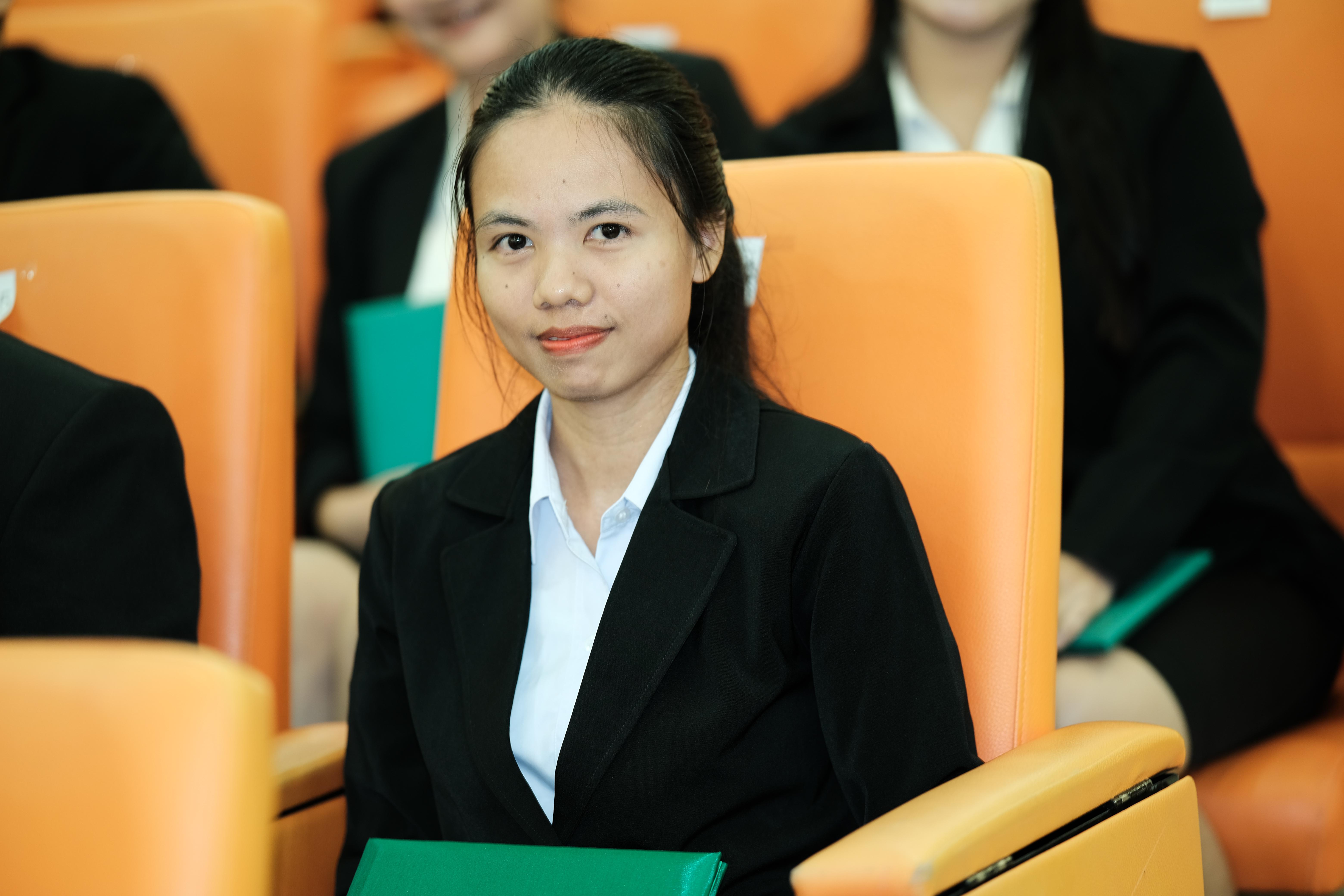 188. คณะครุศาสตร์มหาลัยราชภัฏกำแพงเพชร จัดกิจกรรมมอบเกียรติบัตรและแสดงความยินดีกับผู้สำเร็จการศึกษานักศึกษาหลักสูตรประกาศนียบัตรบัณฑิต สาขาวิชาชีพครู