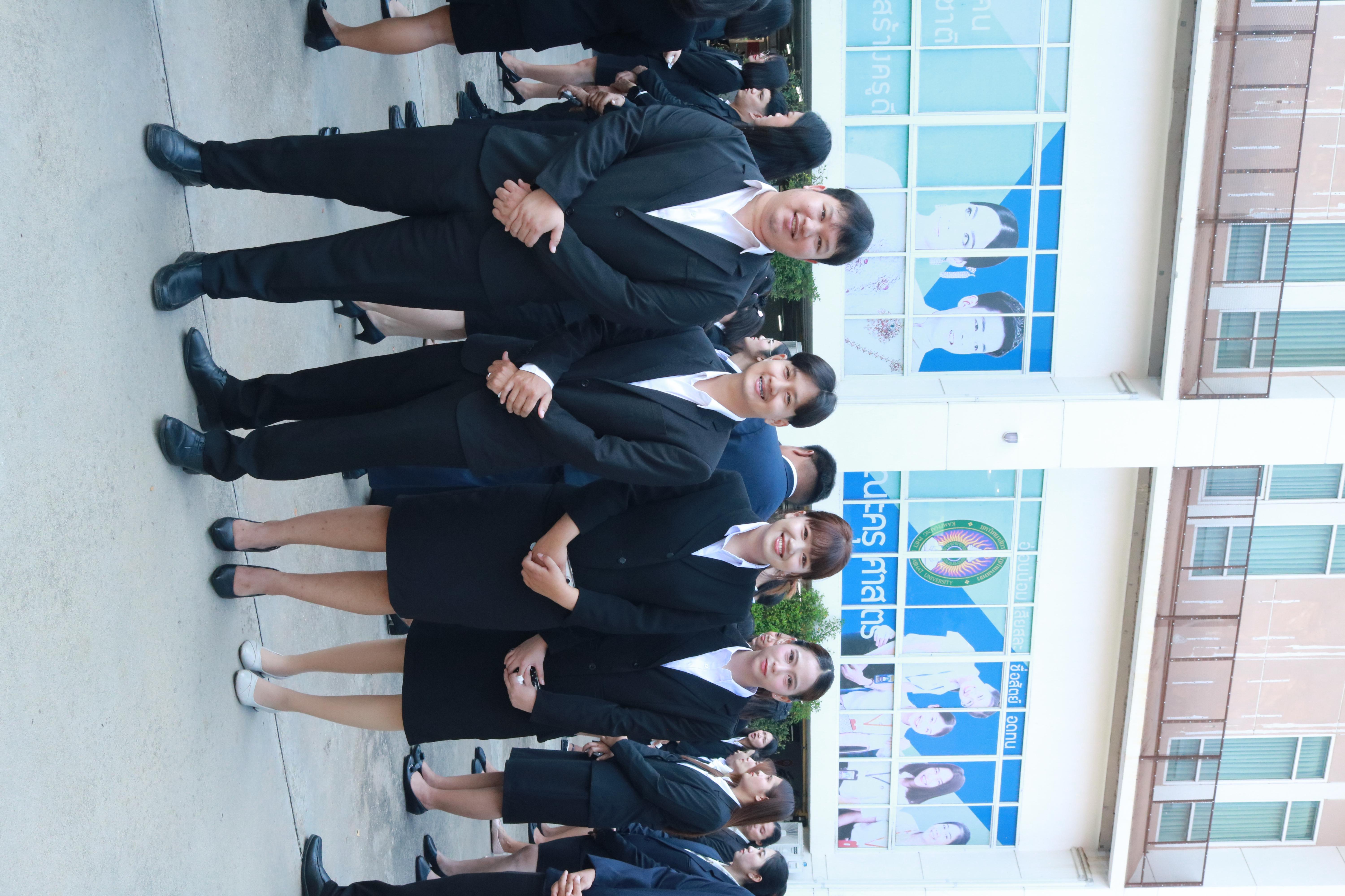 271. คณะครุศาสตร์มหาลัยราชภัฏกำแพงเพชร จัดกิจกรรมมอบเกียรติบัตรและแสดงความยินดีกับผู้สำเร็จการศึกษานักศึกษาหลักสูตรประกาศนียบัตรบัณฑิต สาขาวิชาชีพครู