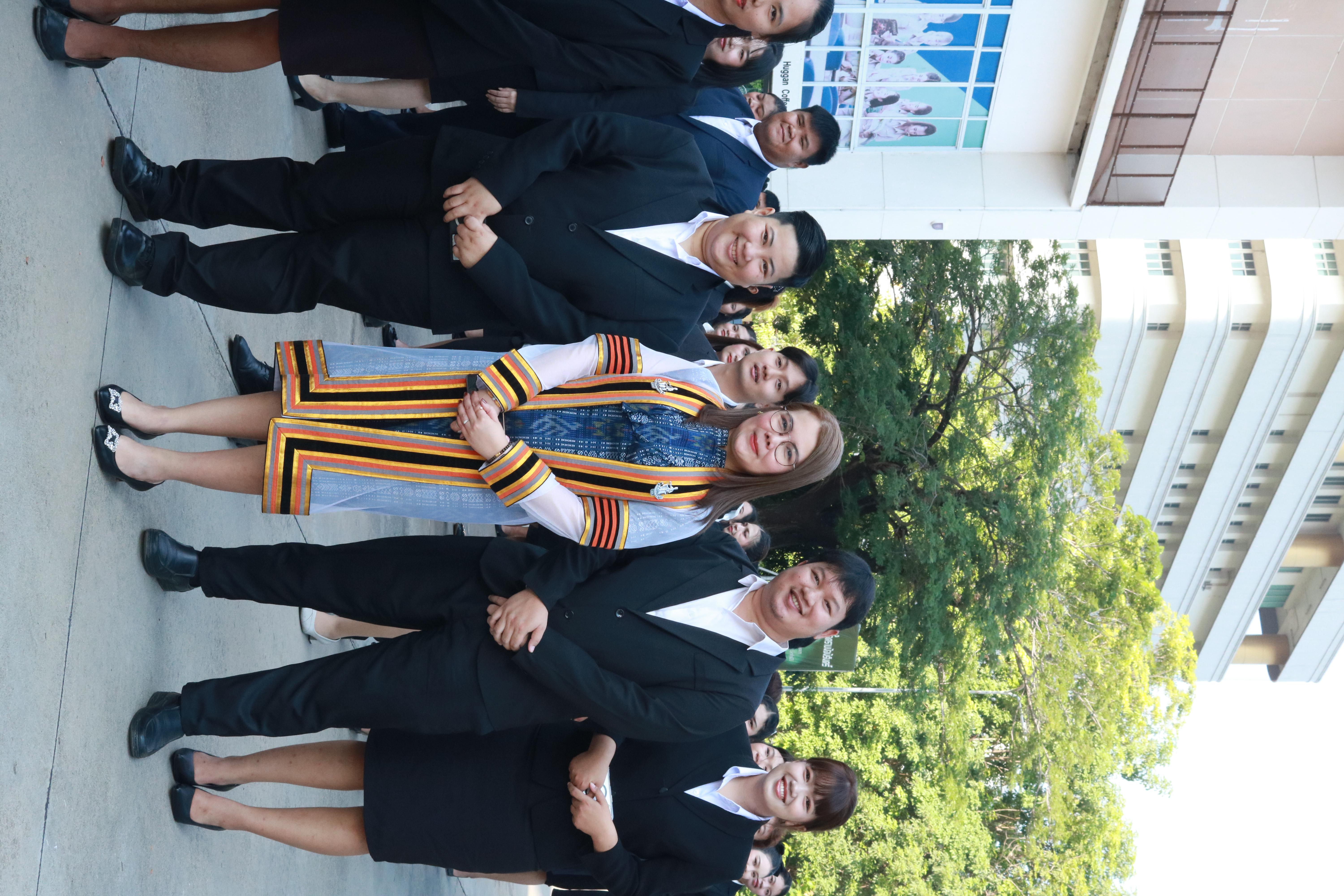 274. คณะครุศาสตร์มหาลัยราชภัฏกำแพงเพชร จัดกิจกรรมมอบเกียรติบัตรและแสดงความยินดีกับผู้สำเร็จการศึกษานักศึกษาหลักสูตรประกาศนียบัตรบัณฑิต สาขาวิชาชีพครู