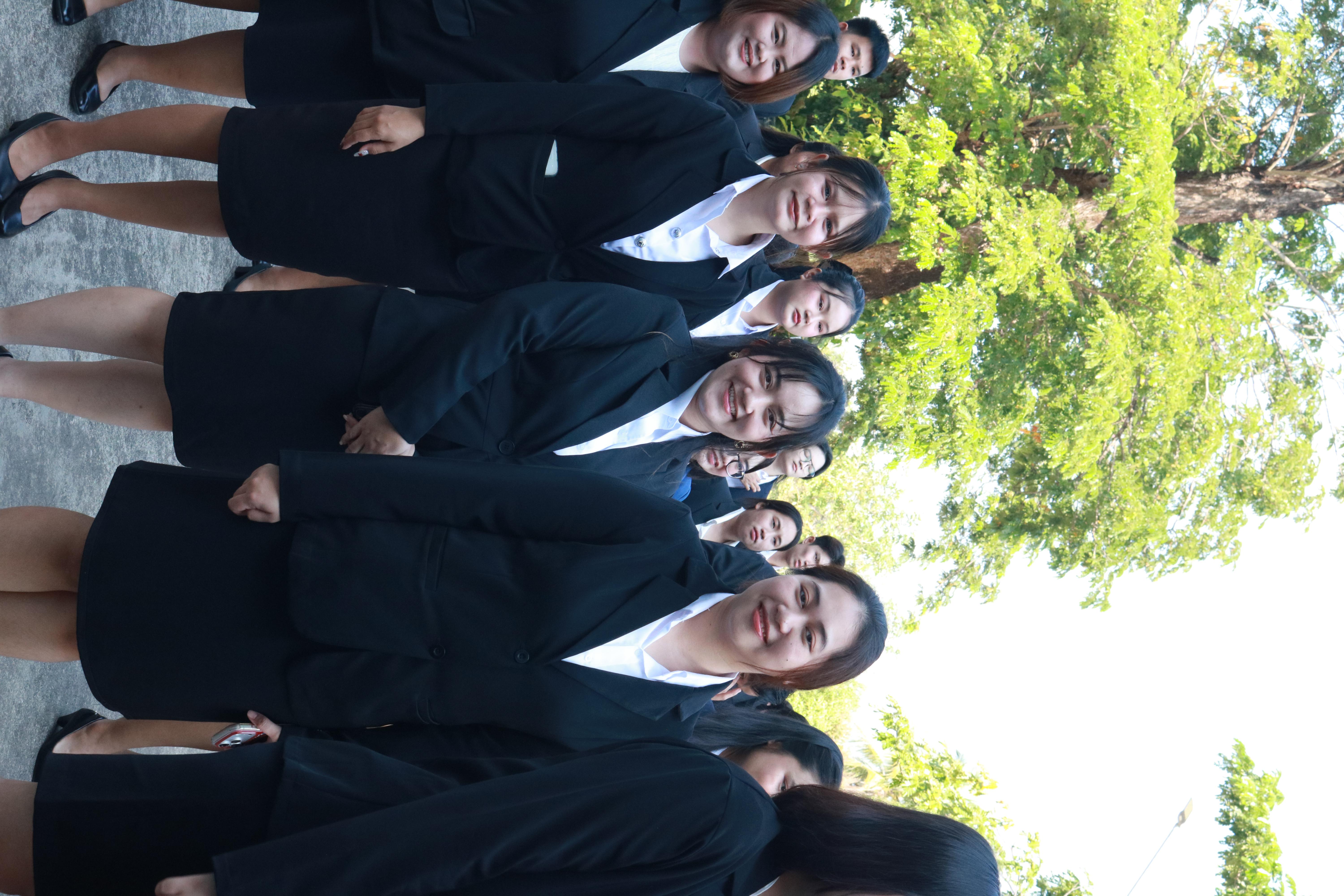292. คณะครุศาสตร์มหาลัยราชภัฏกำแพงเพชร จัดกิจกรรมมอบเกียรติบัตรและแสดงความยินดีกับผู้สำเร็จการศึกษานักศึกษาหลักสูตรประกาศนียบัตรบัณฑิต สาขาวิชาชีพครู
