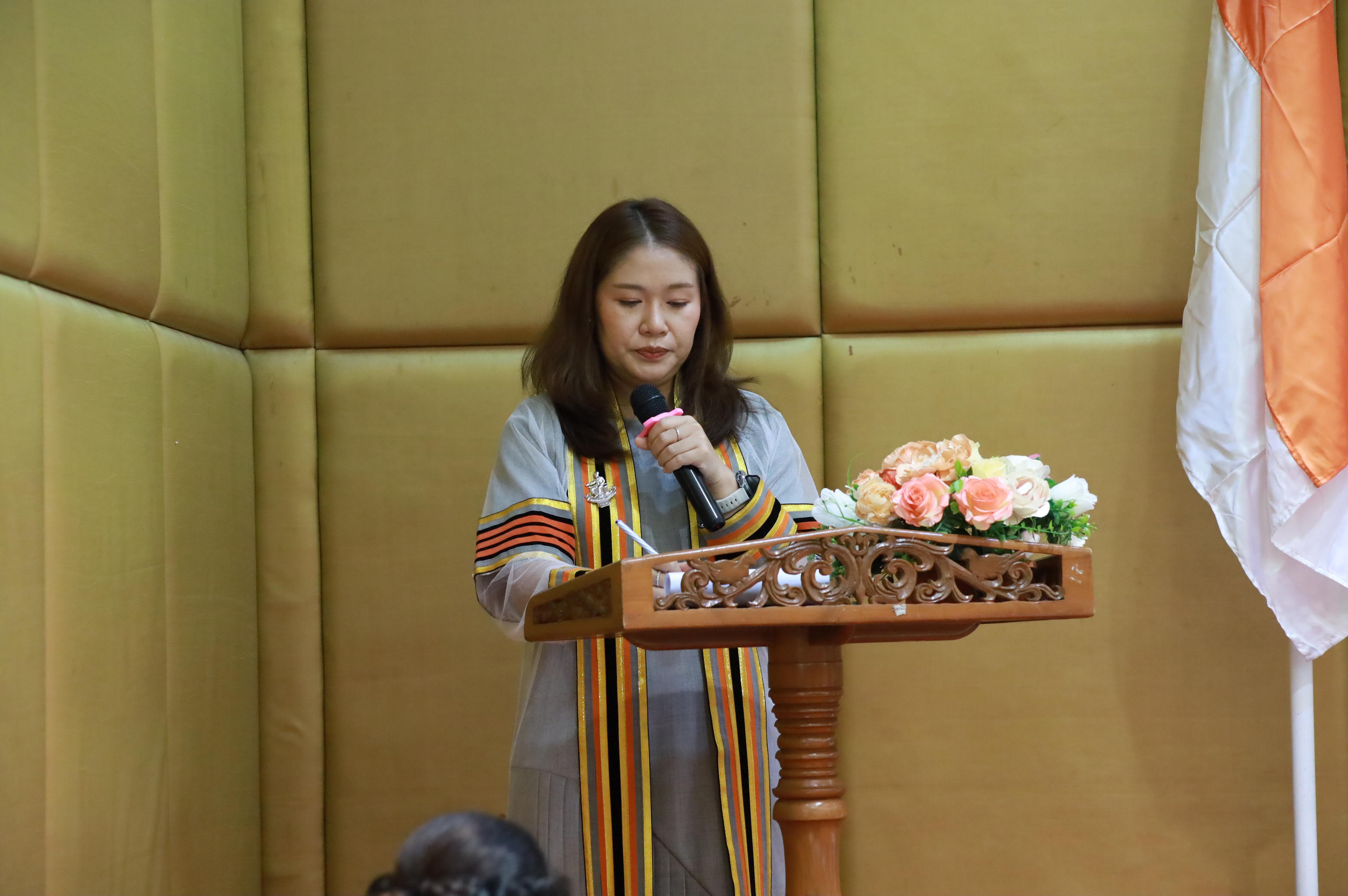 375. คณะครุศาสตร์มหาลัยราชภัฏกำแพงเพชร จัดกิจกรรมมอบเกียรติบัตรและแสดงความยินดีกับผู้สำเร็จการศึกษานักศึกษาหลักสูตรประกาศนียบัตรบัณฑิต สาขาวิชาชีพครู