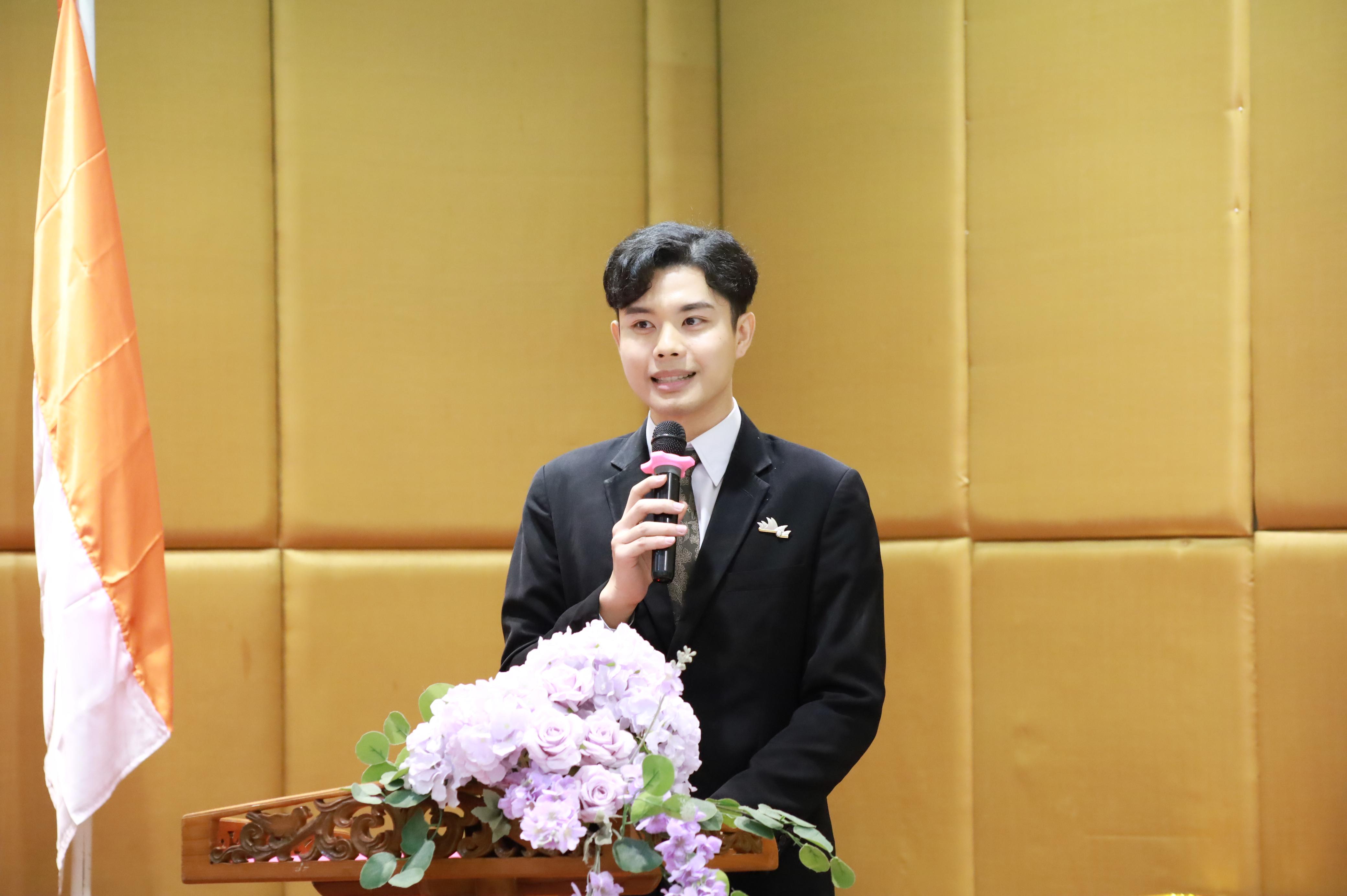 409. คณะครุศาสตร์มหาลัยราชภัฏกำแพงเพชร จัดกิจกรรมมอบเกียรติบัตรและแสดงความยินดีกับผู้สำเร็จการศึกษานักศึกษาหลักสูตรประกาศนียบัตรบัณฑิต สาขาวิชาชีพครู