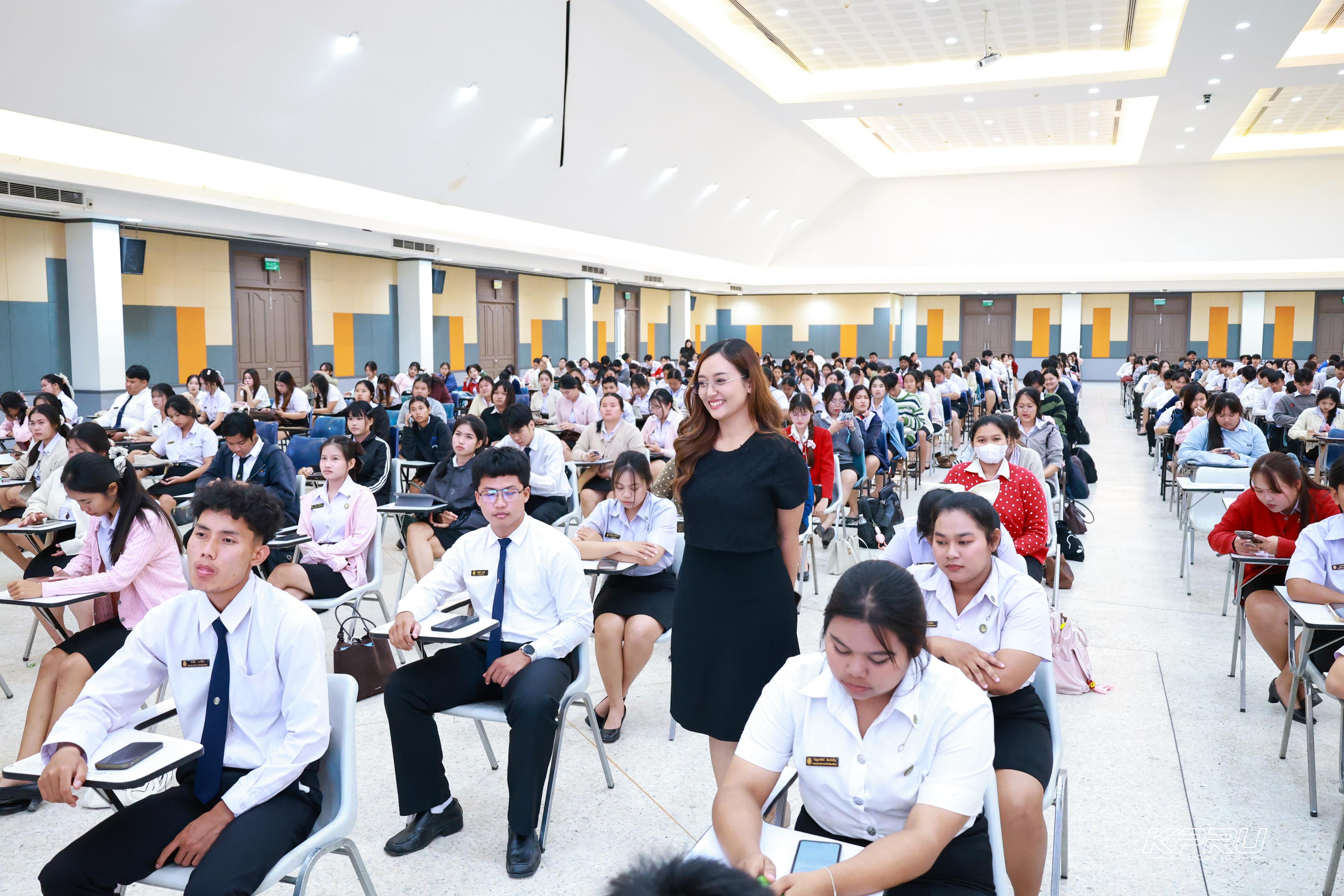 54. วันที่ 28 ตุลาคม 2569 คณะครุศาสตร์จัดสอบประมวลความรู้วิชาชีพครู ณ ห้องราชพฤกษ์ อาคารทีปังกรรัศมีโชติ มหาวิทยาลัยราชภัฏกำแพงเพชร