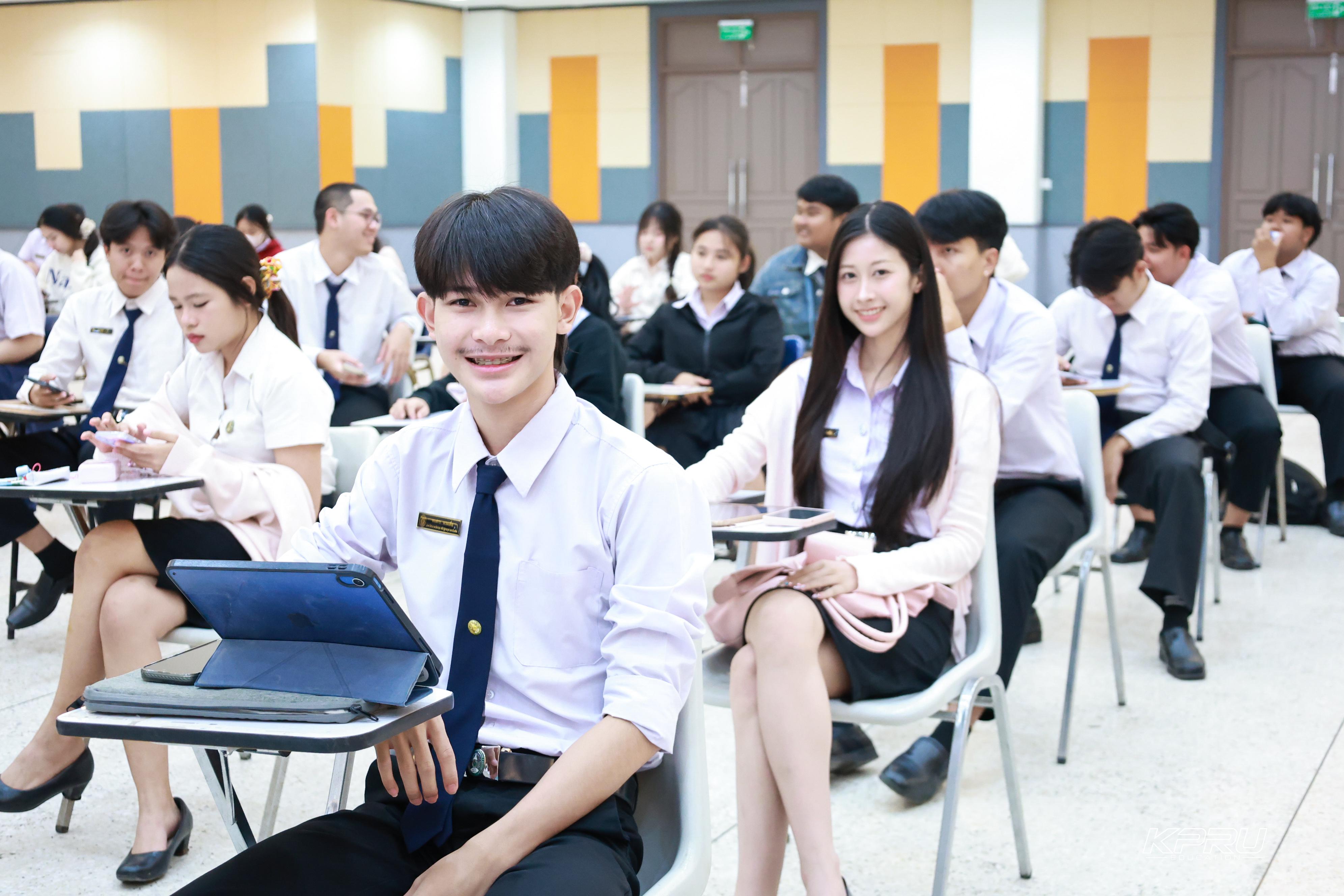69. วันที่ 28 ตุลาคม 2569 คณะครุศาสตร์จัดสอบประมวลความรู้วิชาชีพครู ณ ห้องราชพฤกษ์ อาคารทีปังกรรัศมีโชติ มหาวิทยาลัยราชภัฏกำแพงเพชร