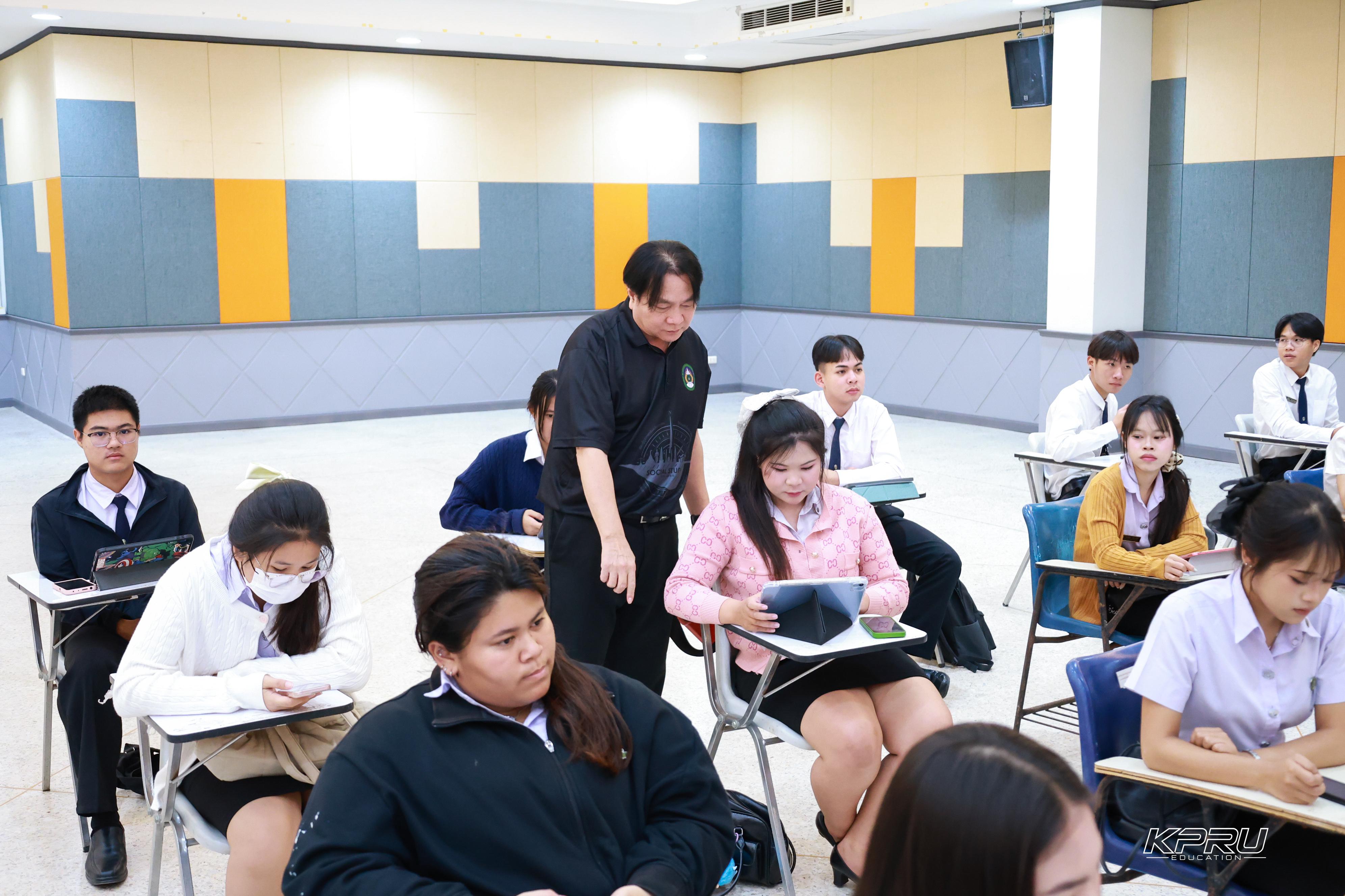72. วันที่ 28 ตุลาคม 2569 คณะครุศาสตร์จัดสอบประมวลความรู้วิชาชีพครู ณ ห้องราชพฤกษ์ อาคารทีปังกรรัศมีโชติ มหาวิทยาลัยราชภัฏกำแพงเพชร