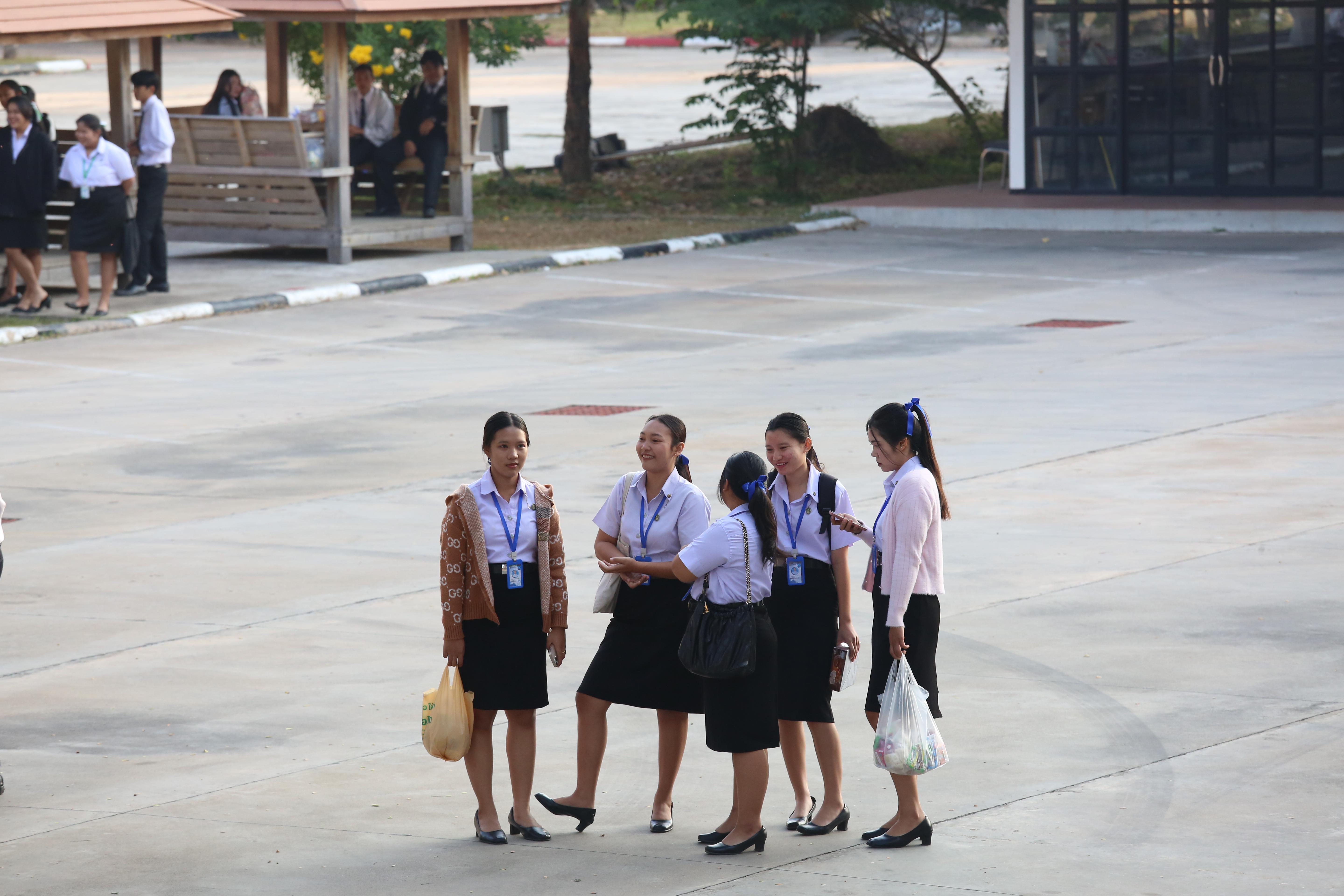 1. คณะครุศาสตร์จัดกิจกรรมทำบุญปีใหม่ ตักบาตรข้าวสารอาหารแห้ง วันที่ 24 ธันวาคม 2567 โดยมี รศ.ดร.บัณฑิต ฉัตรวิโรจน์ คณบดีคณะครุศาสตร์ เป็นประธานจุดธูปเทียนบูชาพระรัตนตรัย ณ อาคารนวัตกรรม ชั้น 2 คณะครุศาสตร์ มหาวิทยาลัยราชภัฏกำแพงเพชร