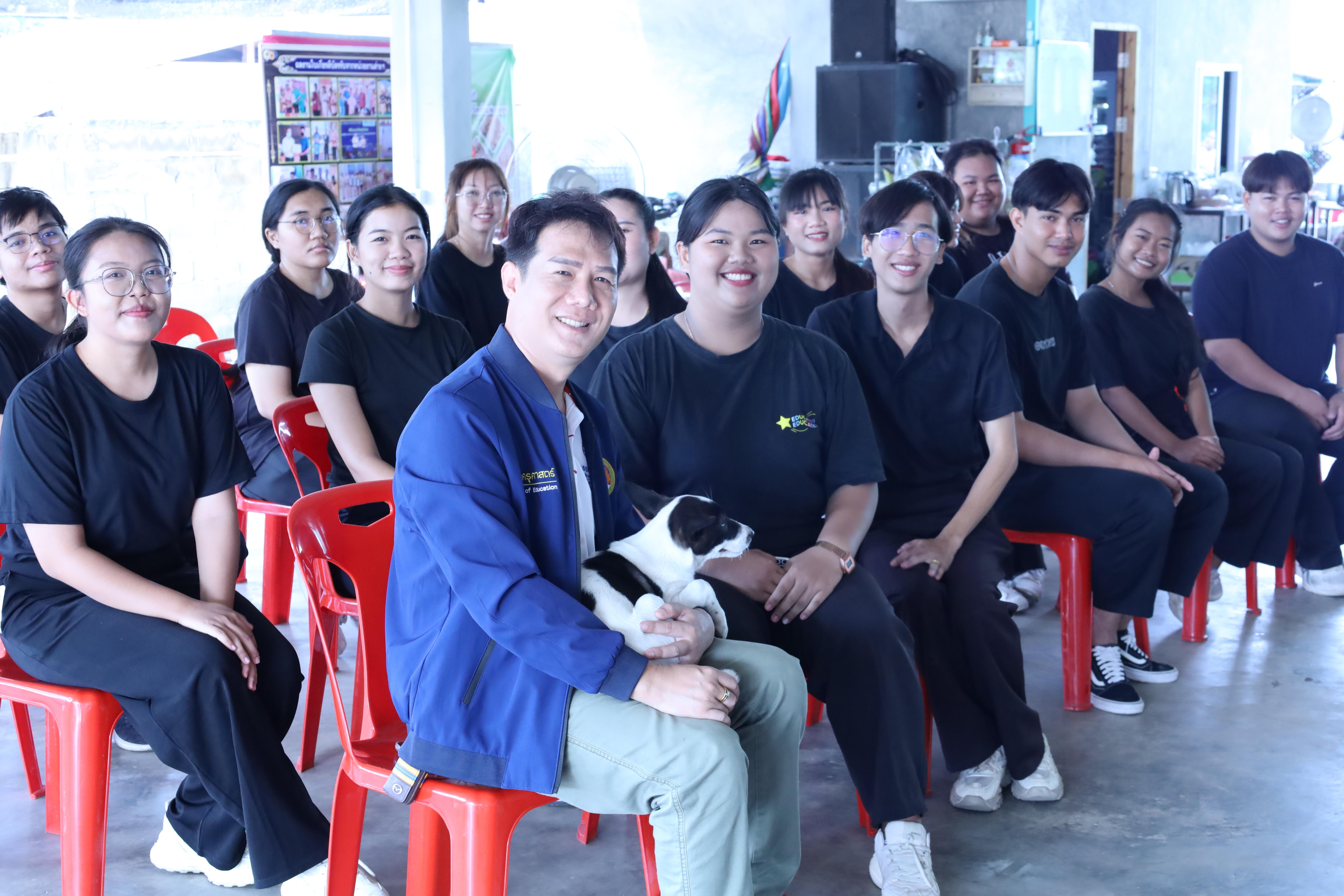 3. เมื่อวันที่ 28 - 29 เมษายน 2568 กิจกรรม Social Enterprise 1 กิจกรรมลงพื้นที่ทดลองเครื่องมือทางวิศวกรสังคมผ่านการเรียนรู้ ณ หมู่ 3 ตำบลหนองปลิง อำเภอเมืองกำแพงเพชร จังหวัดกำแพงเพชร