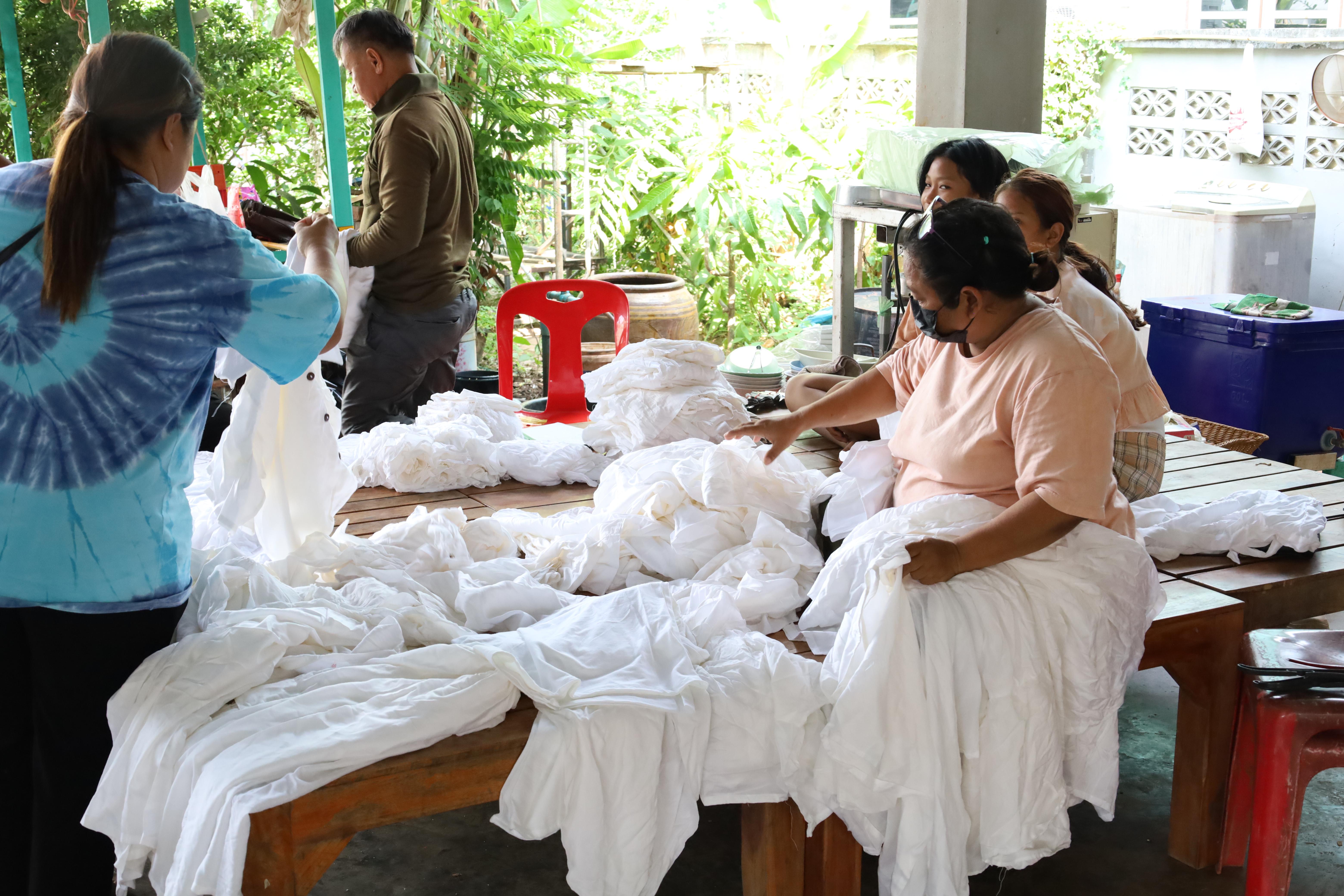 51. เมื่อวันที่ 28 - 29 เมษายน 2568 กิจกรรม Social Enterprise 1 กิจกรรมลงพื้นที่ทดลองเครื่องมือทางวิศวกรสังคมผ่านการเรียนรู้ ณ หมู่ 3 ตำบลหนองปลิง อำเภอเมืองกำแพงเพชร จังหวัดกำแพงเพชร