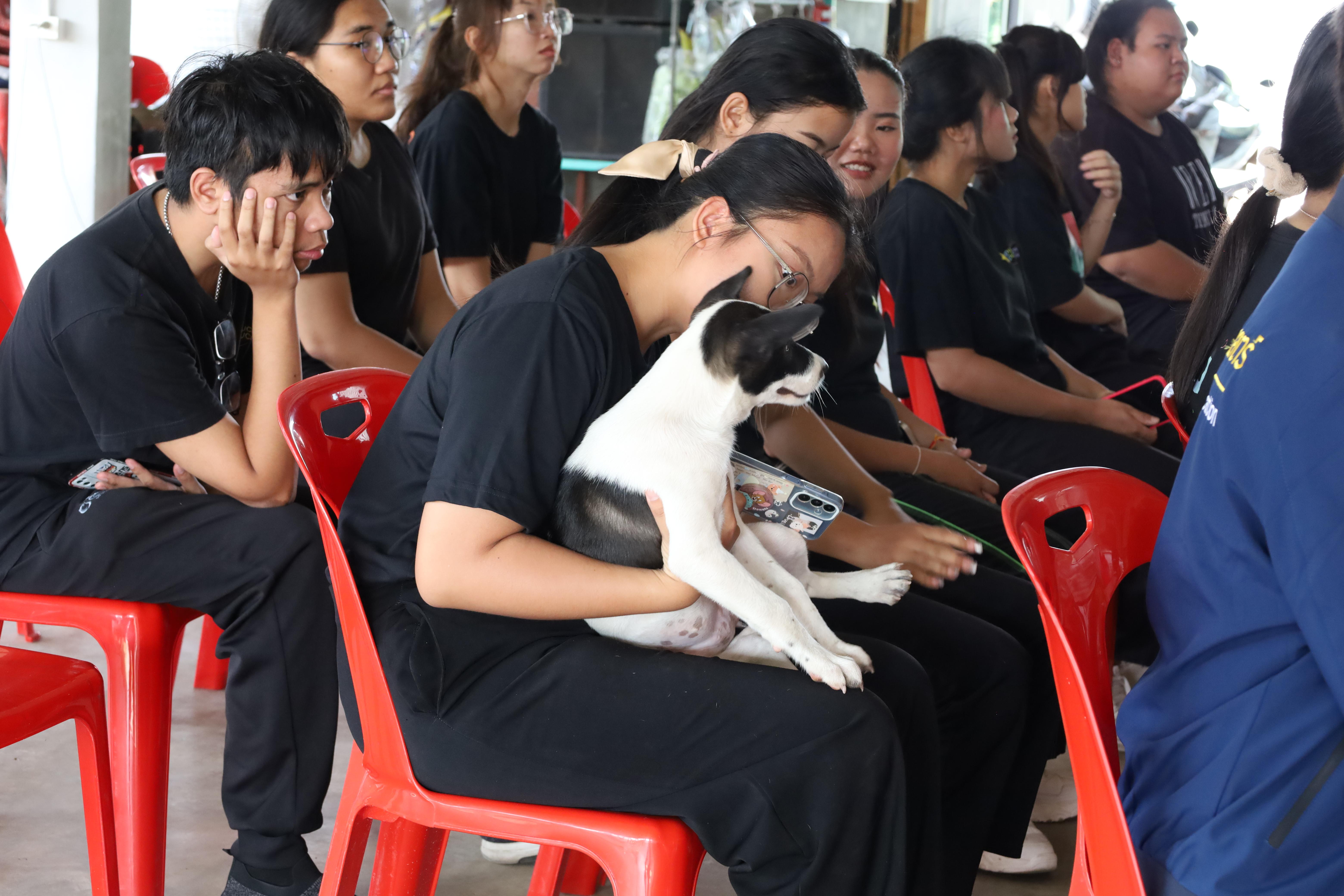 57. เมื่อวันที่ 28 - 29 เมษายน 2568 กิจกรรม Social Enterprise 1 กิจกรรมลงพื้นที่ทดลองเครื่องมือทางวิศวกรสังคมผ่านการเรียนรู้ ณ หมู่ 3 ตำบลหนองปลิง อำเภอเมืองกำแพงเพชร จังหวัดกำแพงเพชร