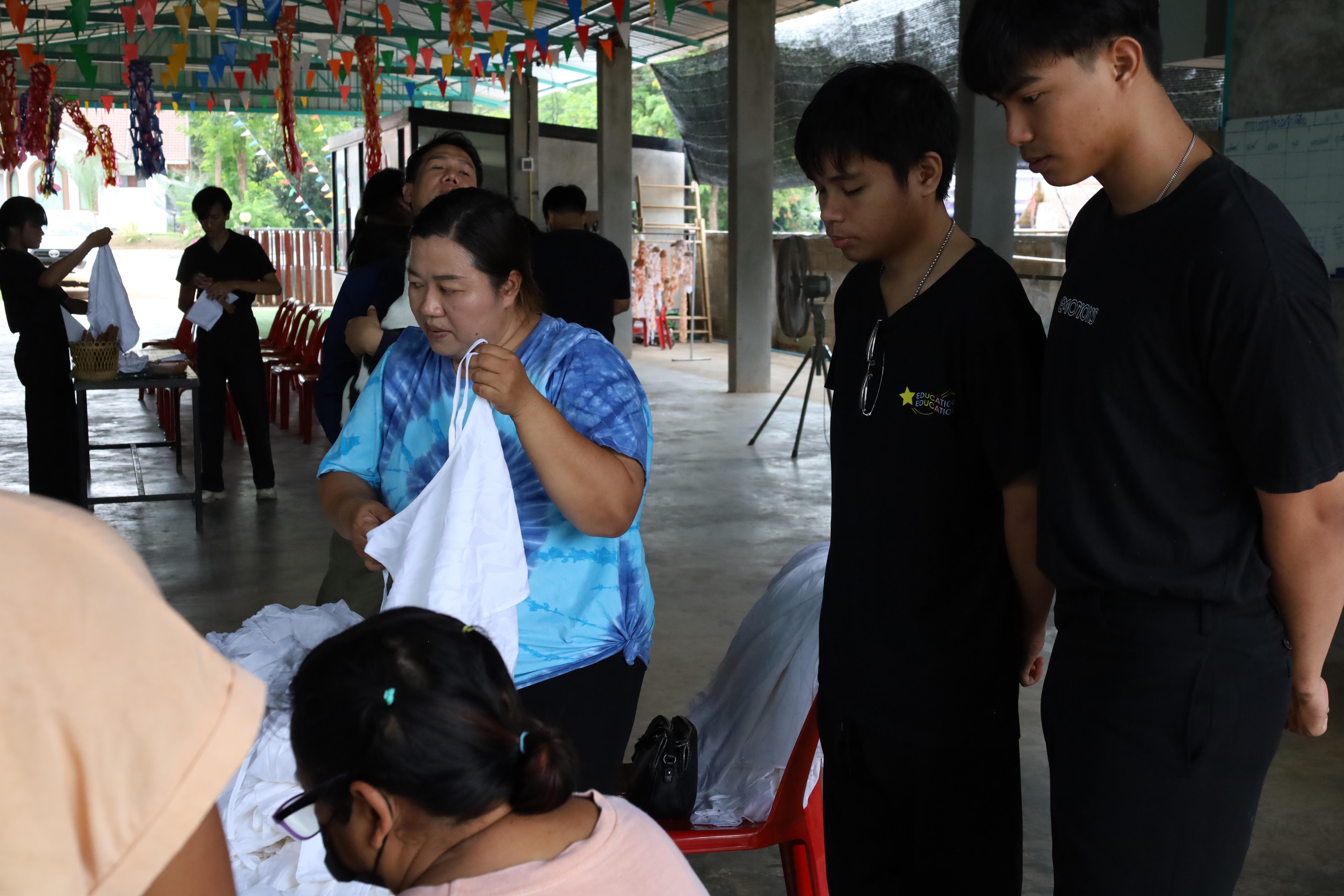 123. เมื่อวันที่ 28 - 29 เมษายน 2568 กิจกรรม Social Enterprise 1 กิจกรรมลงพื้นที่ทดลองเครื่องมือทางวิศวกรสังคมผ่านการเรียนรู้ ณ หมู่ 3 ตำบลหนองปลิง อำเภอเมืองกำแพงเพชร จังหวัดกำแพงเพชร