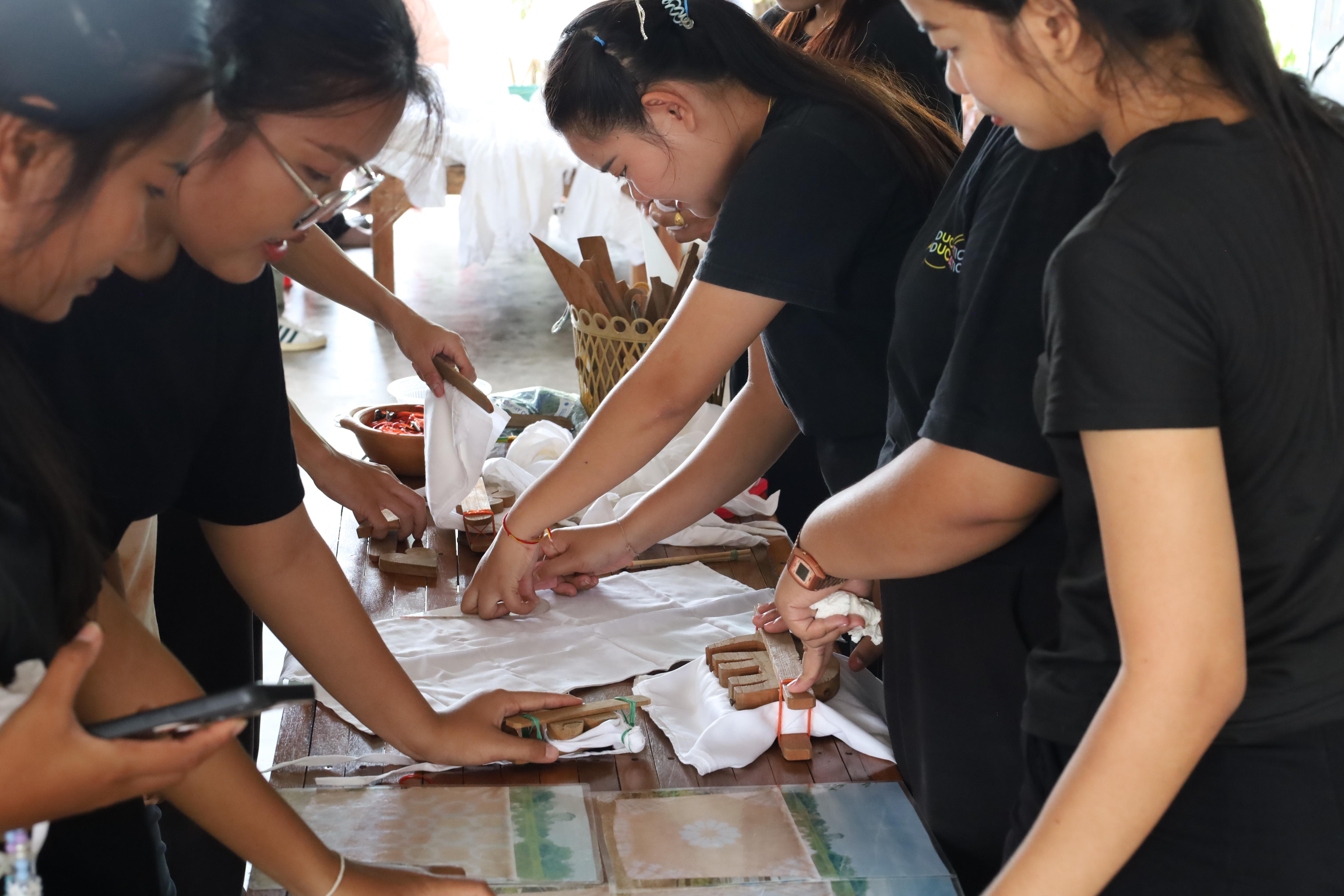 155. เมื่อวันที่ 28 - 29 เมษายน 2568 กิจกรรม Social Enterprise 1 กิจกรรมลงพื้นที่ทดลองเครื่องมือทางวิศวกรสังคมผ่านการเรียนรู้ ณ หมู่ 3 ตำบลหนองปลิง อำเภอเมืองกำแพงเพชร จังหวัดกำแพงเพชร