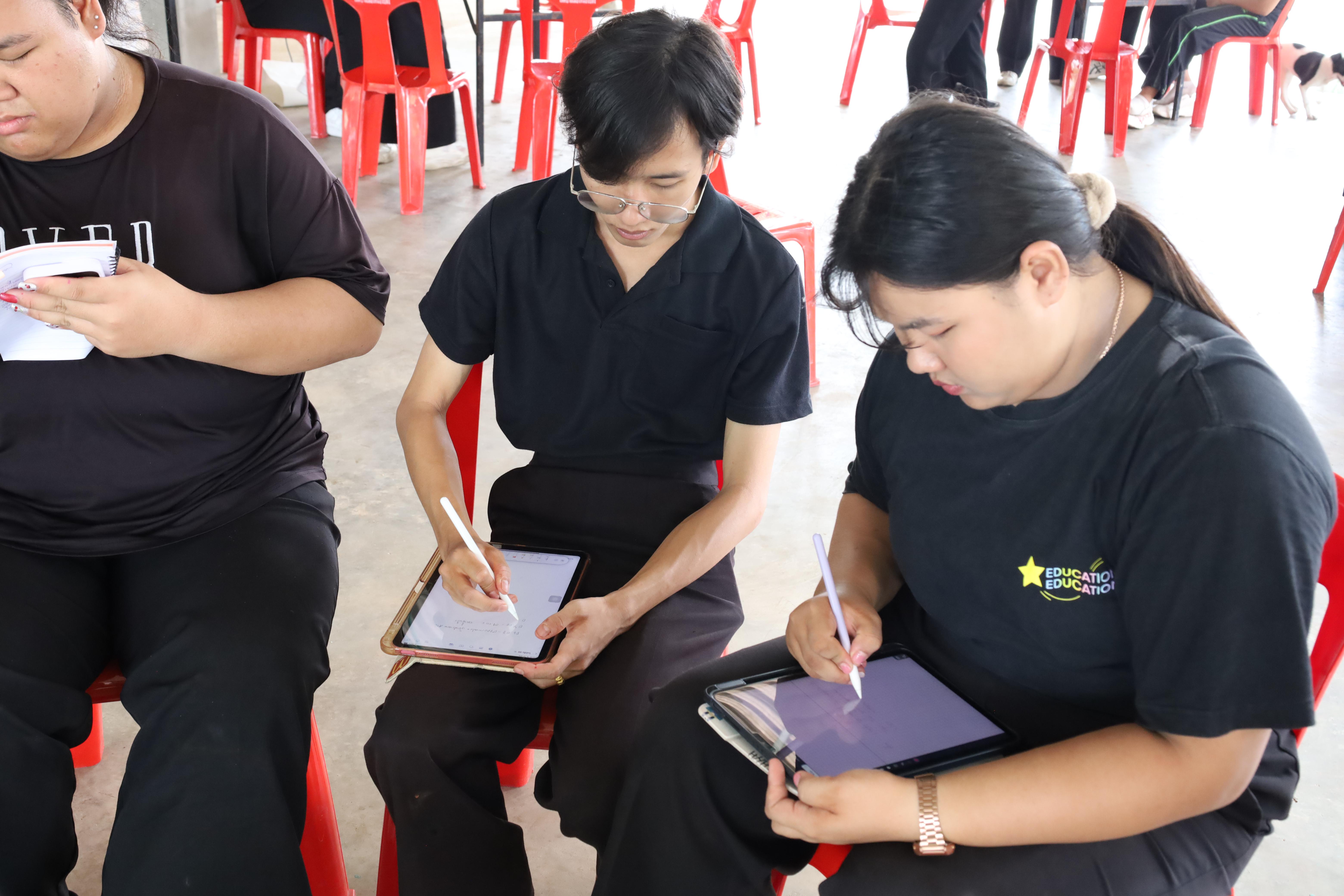 377. เมื่อวันที่ 28 - 29 เมษายน 2568 กิจกรรม Social Enterprise 1 กิจกรรมลงพื้นที่ทดลองเครื่องมือทางวิศวกรสังคมผ่านการเรียนรู้ ณ หมู่ 3 ตำบลหนองปลิง อำเภอเมืองกำแพงเพชร จังหวัดกำแพงเพชร
