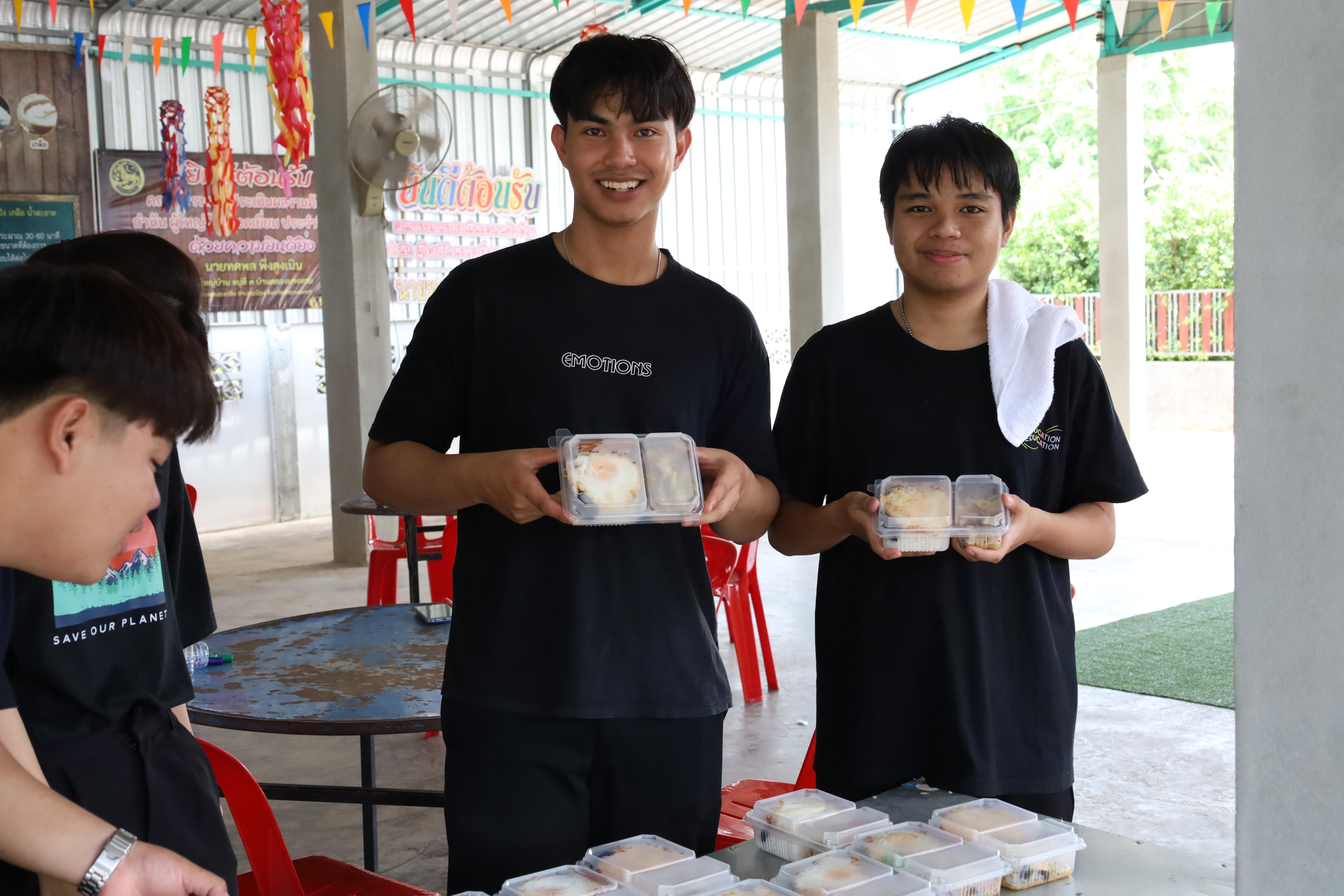 511. เมื่อวันที่ 28 - 29 เมษายน 2568 กิจกรรม Social Enterprise 1 กิจกรรมลงพื้นที่ทดลองเครื่องมือทางวิศวกรสังคมผ่านการเรียนรู้ ณ หมู่ 3 ตำบลหนองปลิง อำเภอเมืองกำแพงเพชร จังหวัดกำแพงเพชร