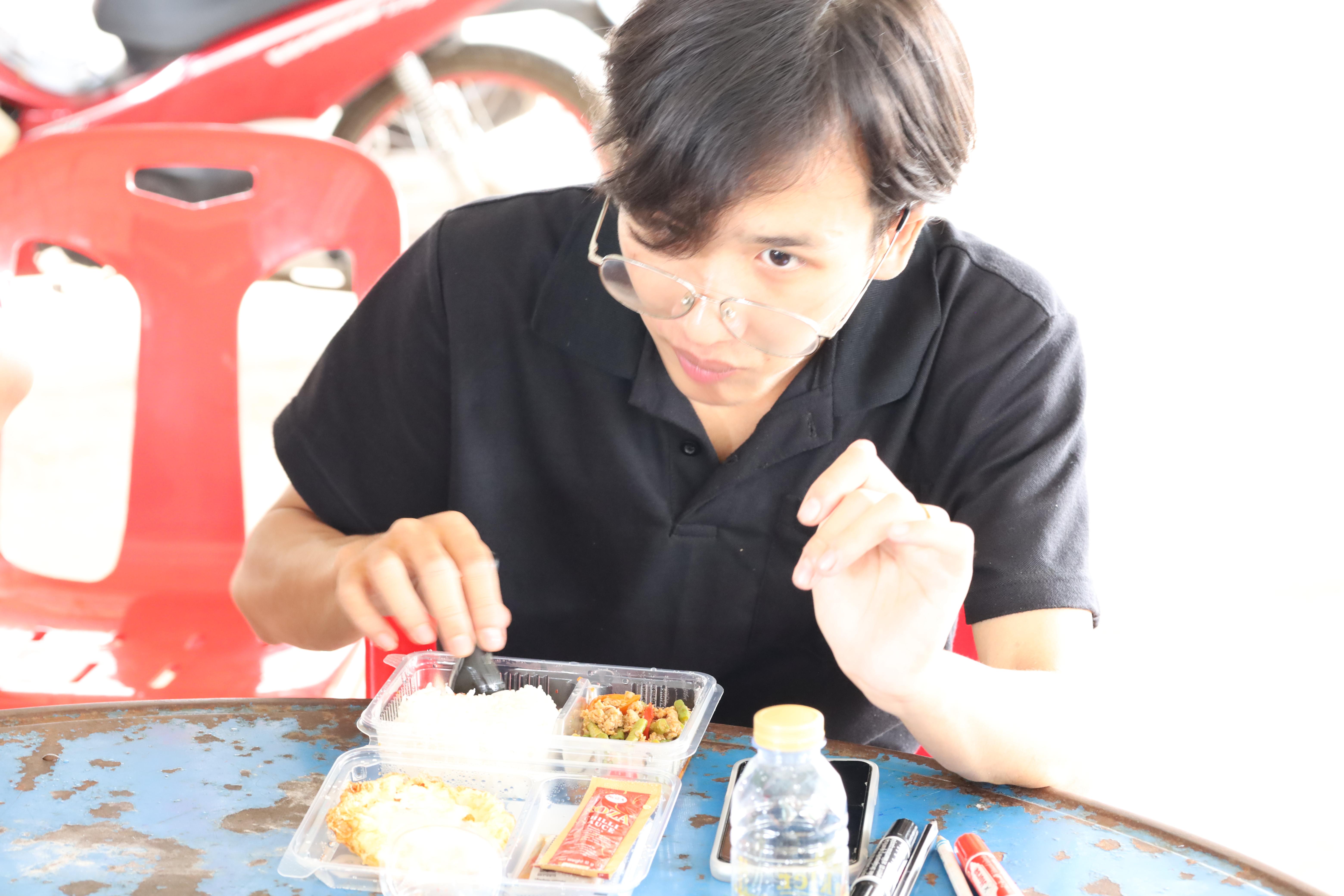518. เมื่อวันที่ 28 - 29 เมษายน 2568 กิจกรรม Social Enterprise 1 กิจกรรมลงพื้นที่ทดลองเครื่องมือทางวิศวกรสังคมผ่านการเรียนรู้ ณ หมู่ 3 ตำบลหนองปลิง อำเภอเมืองกำแพงเพชร จังหวัดกำแพงเพชร