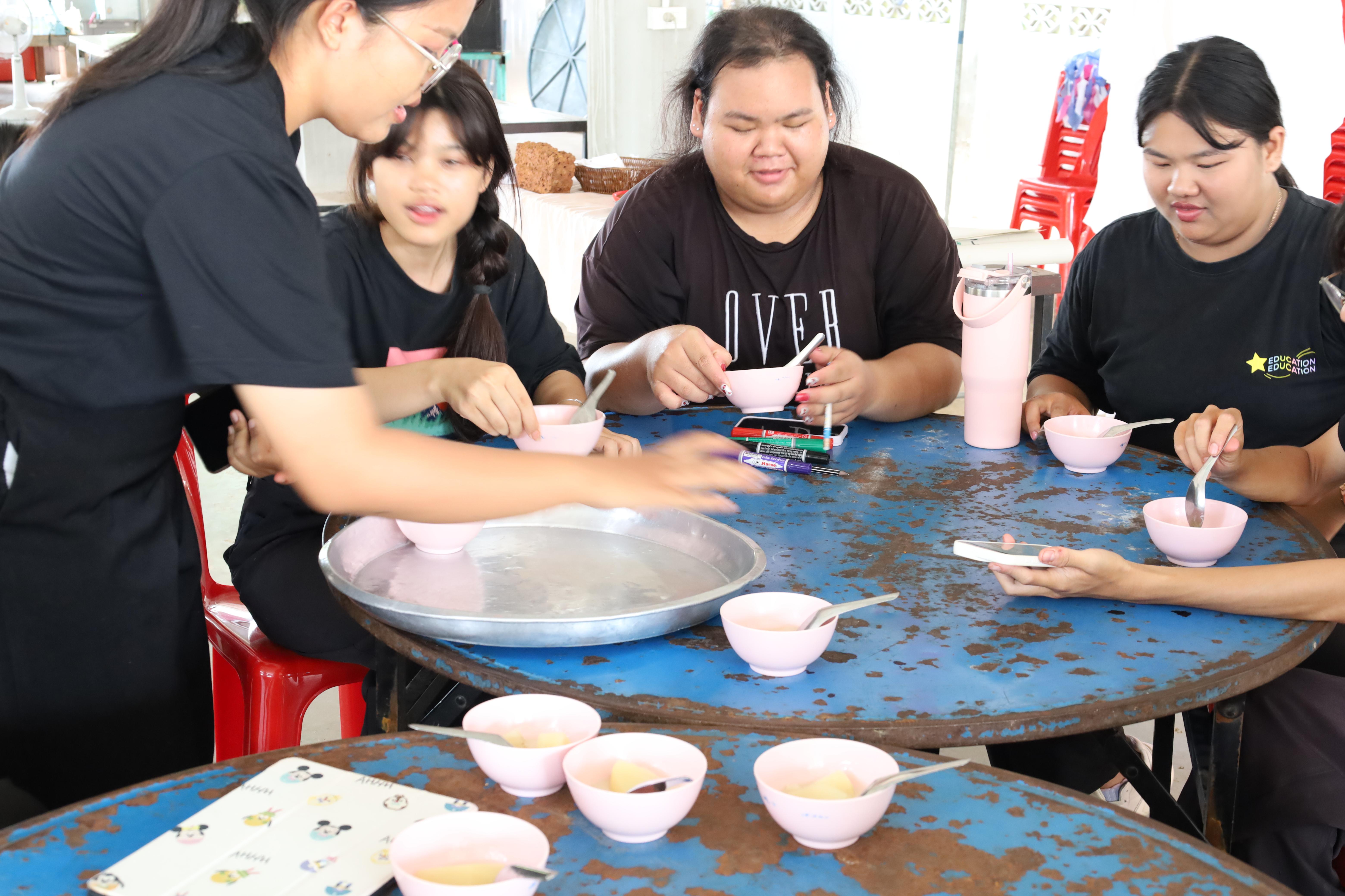 538. เมื่อวันที่ 28 - 29 เมษายน 2568 กิจกรรม Social Enterprise 1 กิจกรรมลงพื้นที่ทดลองเครื่องมือทางวิศวกรสังคมผ่านการเรียนรู้ ณ หมู่ 3 ตำบลหนองปลิง อำเภอเมืองกำแพงเพชร จังหวัดกำแพงเพชร