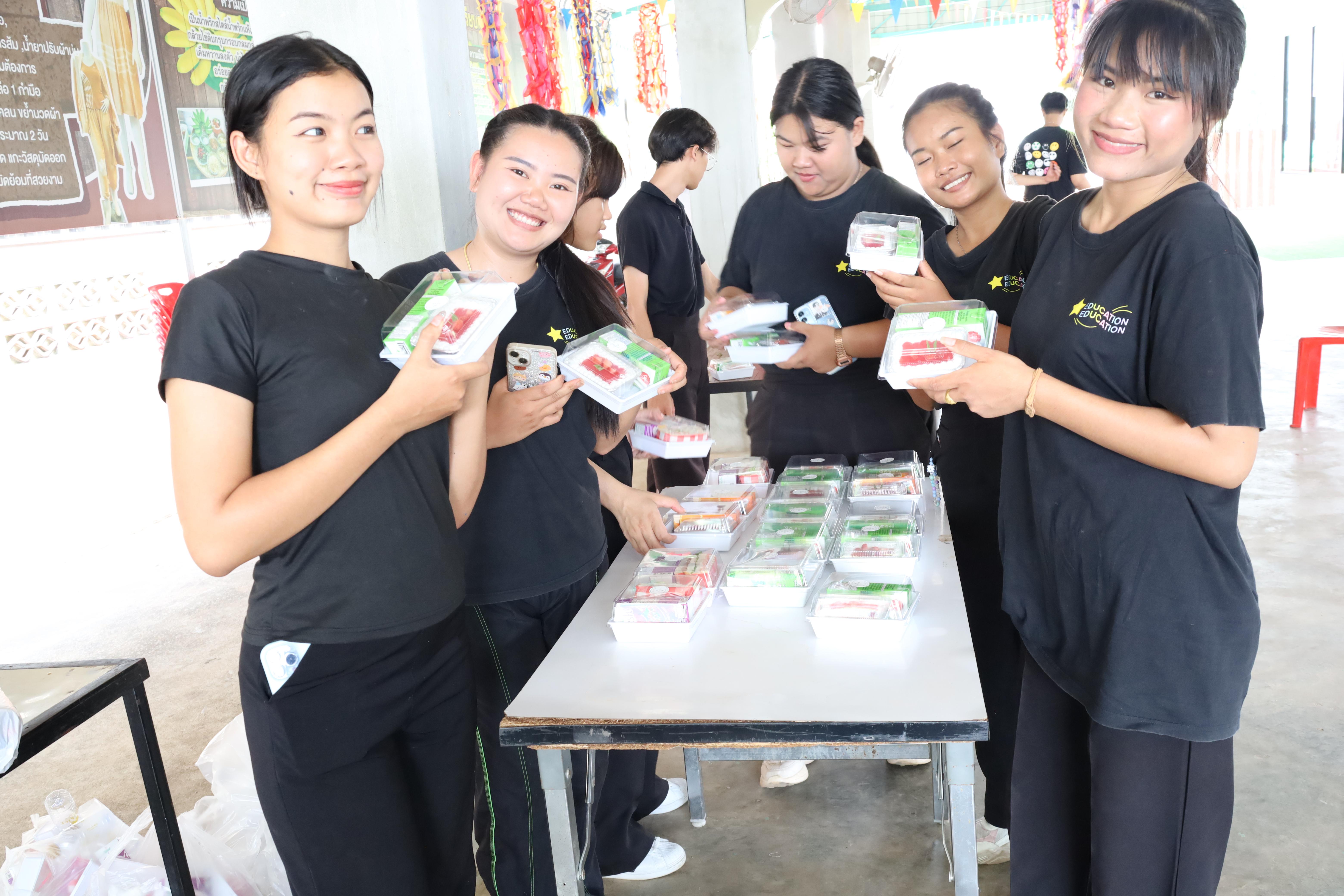 588. เมื่อวันที่ 28 - 29 เมษายน 2568 กิจกรรม Social Enterprise 1 กิจกรรมลงพื้นที่ทดลองเครื่องมือทางวิศวกรสังคมผ่านการเรียนรู้ ณ หมู่ 3 ตำบลหนองปลิง อำเภอเมืองกำแพงเพชร จังหวัดกำแพงเพชร