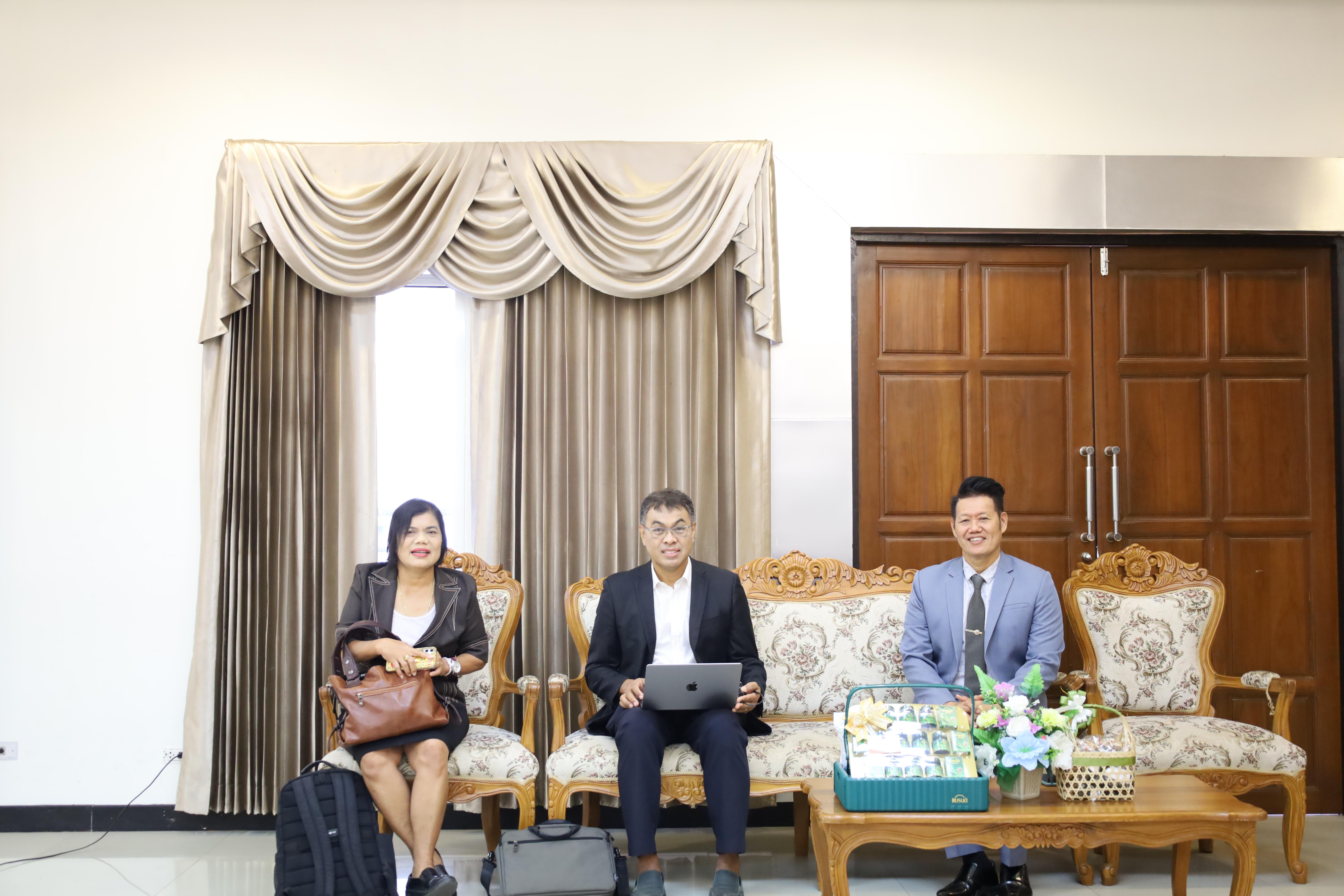 8. คณะครุศาสตร์ โดยฝ่ายวิชาการ จัดอบรมเชิงปฏิบัติการเรื่องการใช้AI สำหรับการเรียนการสอนและการวิจัย