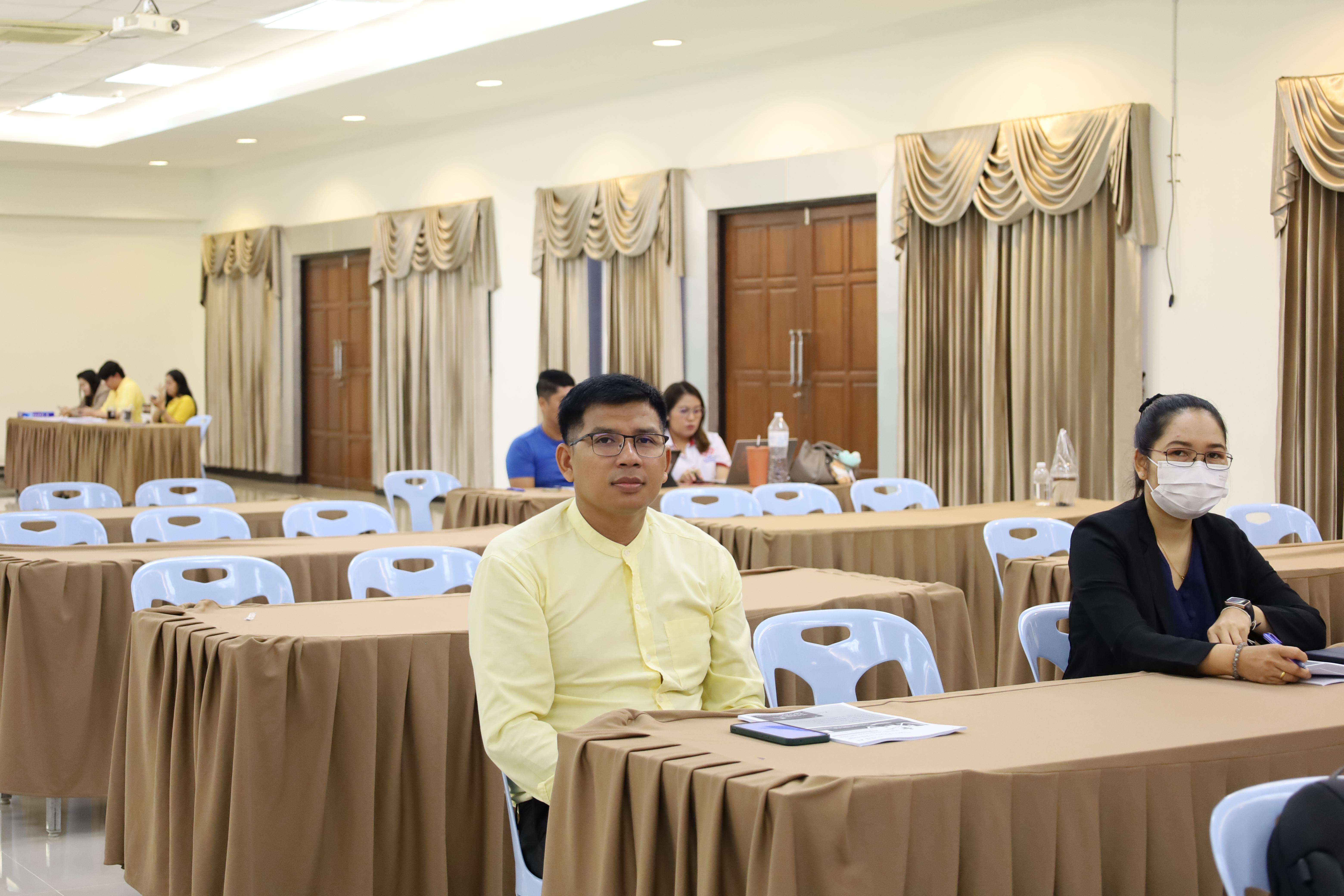 18. คณะครุศาสตร์ โดยฝ่ายวิชาการ จัดอบรมเชิงปฏิบัติการเรื่องการใช้AI สำหรับการเรียนการสอนและการวิจัย