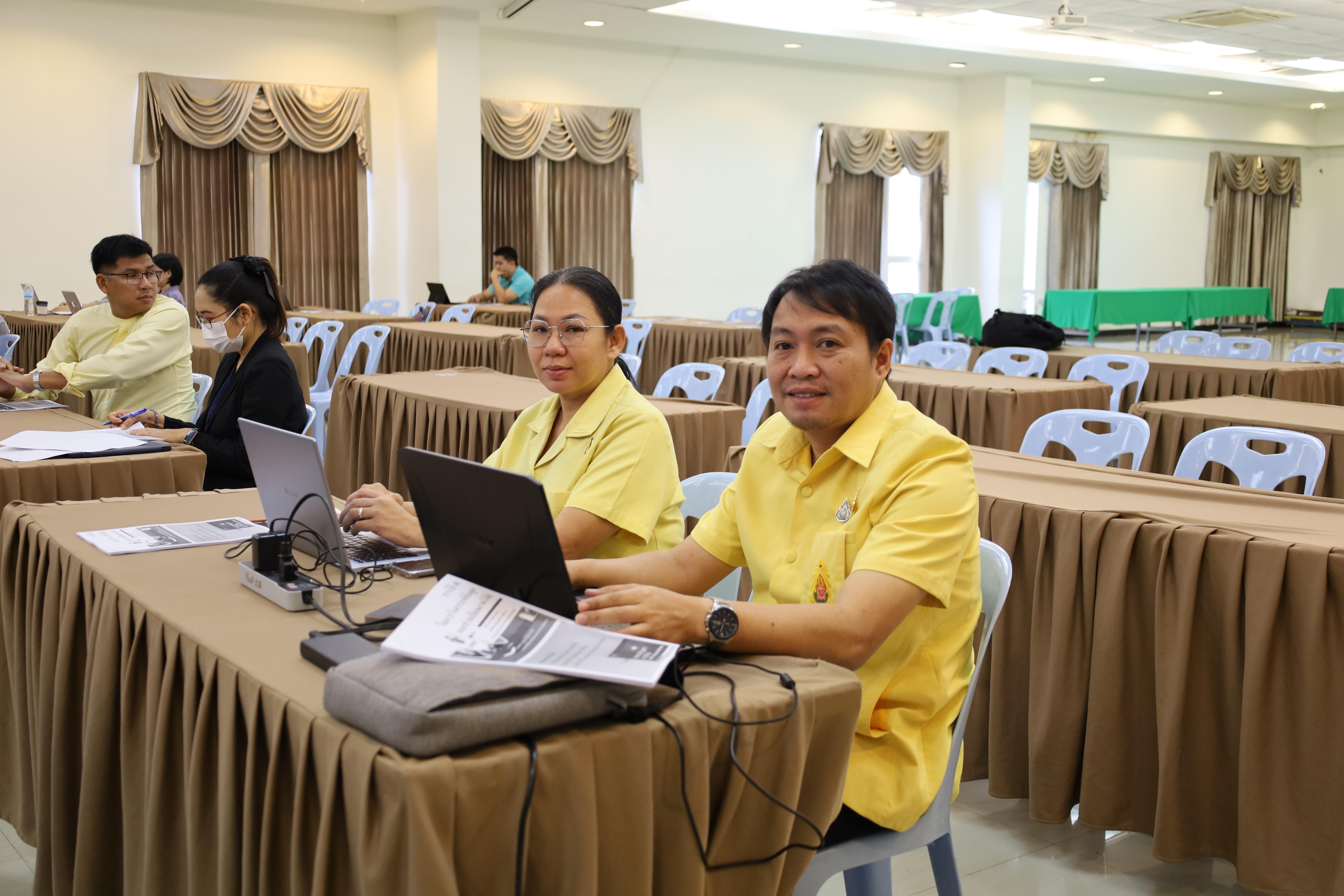 35. คณะครุศาสตร์ โดยฝ่ายวิชาการ จัดอบรมเชิงปฏิบัติการเรื่องการใช้AI สำหรับการเรียนการสอนและการวิจัย