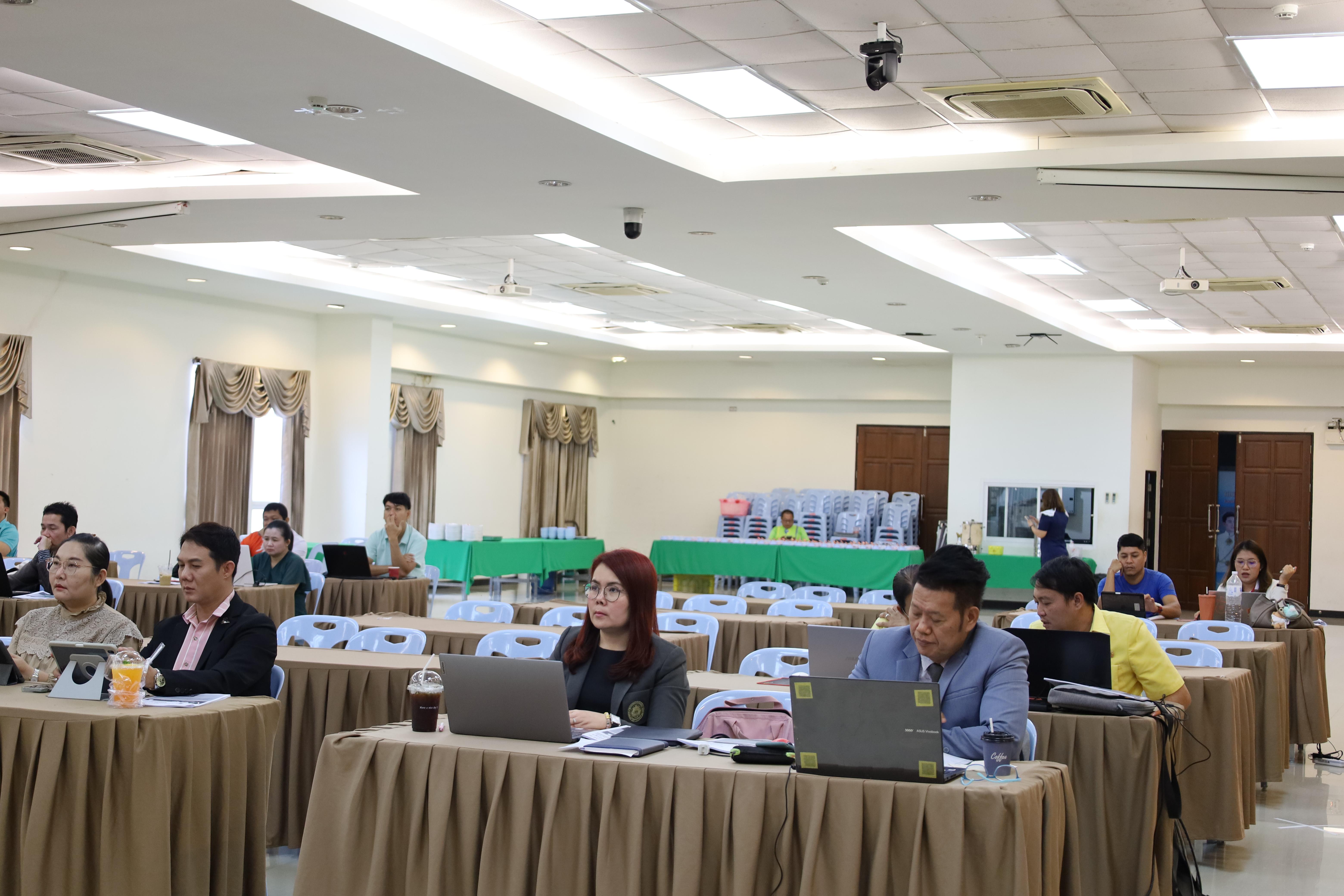 102. คณะครุศาสตร์ โดยฝ่ายวิชาการ จัดอบรมเชิงปฏิบัติการเรื่องการใช้AI สำหรับการเรียนการสอนและการวิจัย