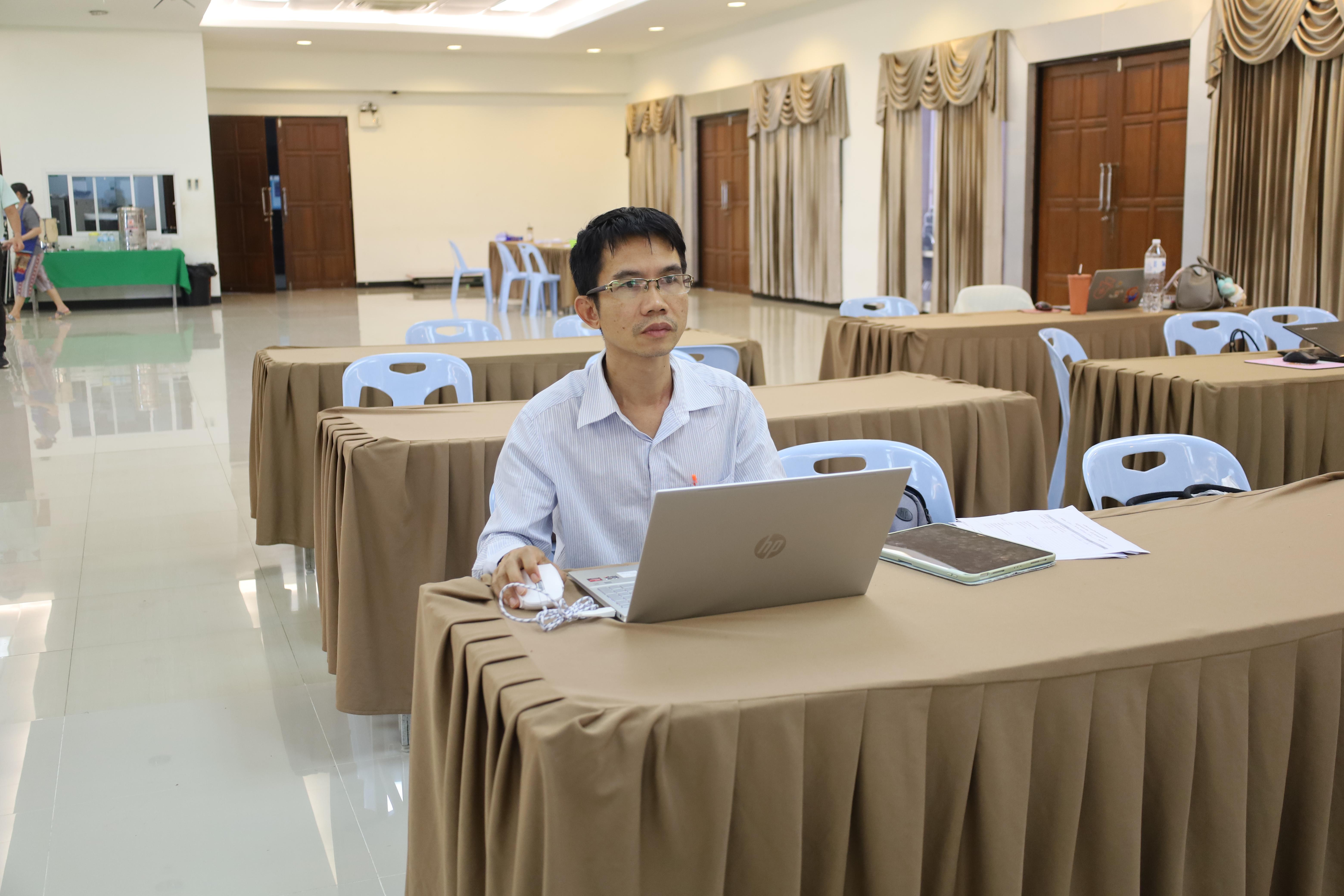 123. คณะครุศาสตร์ โดยฝ่ายวิชาการ จัดอบรมเชิงปฏิบัติการเรื่องการใช้AI สำหรับการเรียนการสอนและการวิจัย