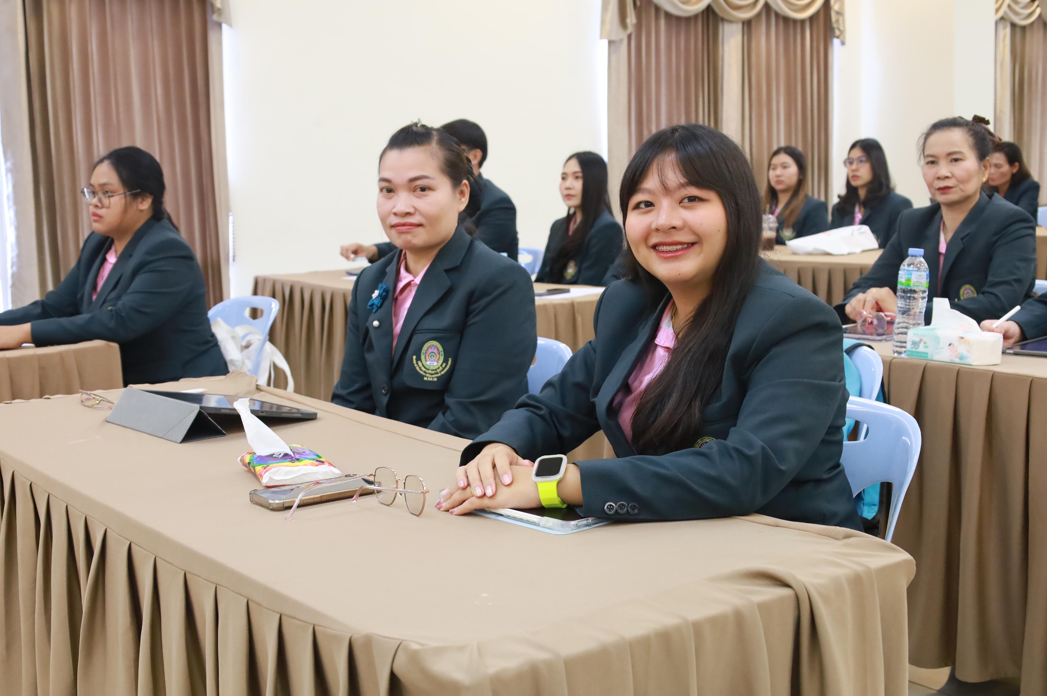 45. การพัฒนาภาวะผู้นำของนักบริหารมืออาชีพในยุคดิสรัปชั่น ซึ่งคณะกรรมการบัณฑิตศึกษาประจำสาขาวิชาการบริหารการศึกษา