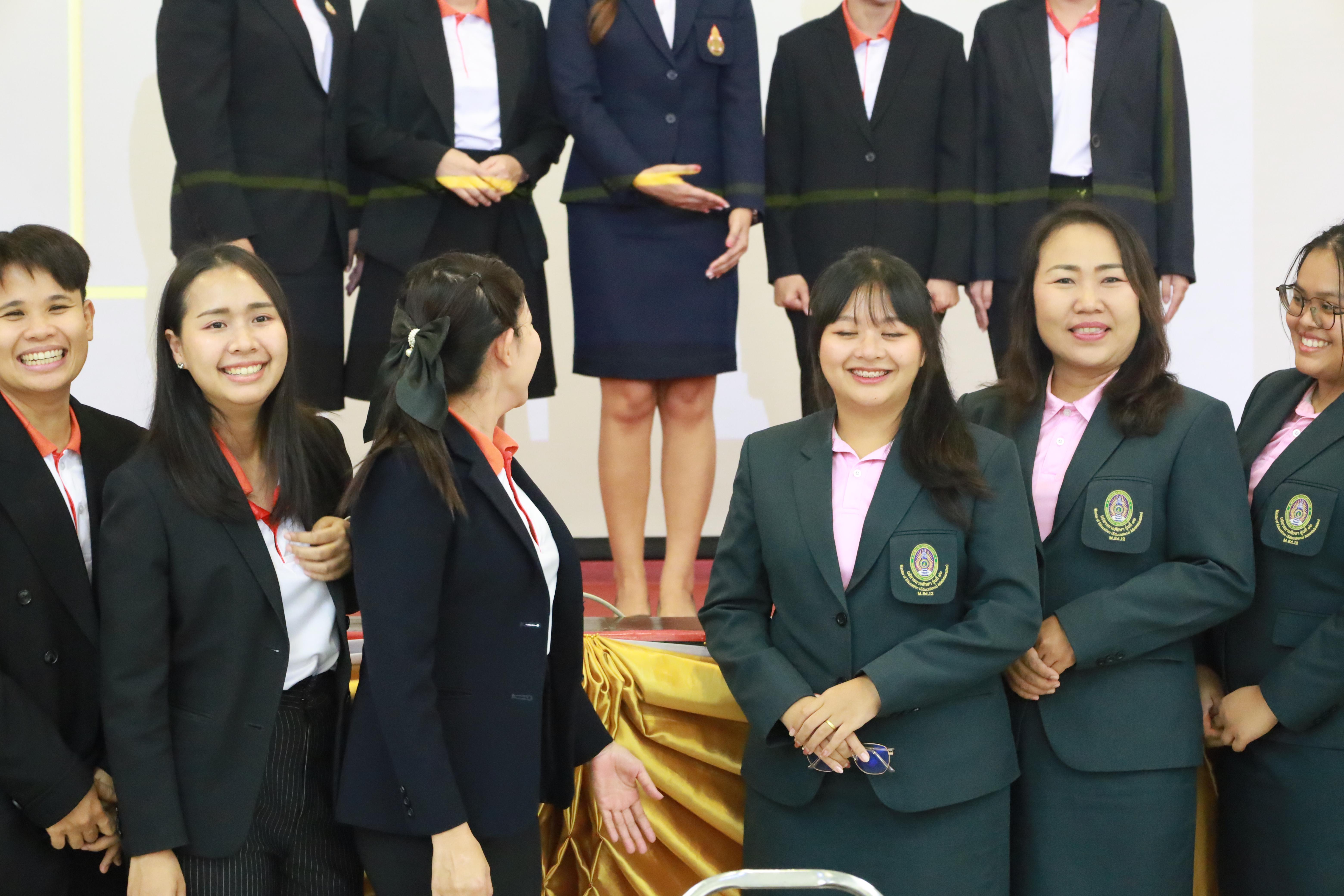 349. การพัฒนาภาวะผู้นำของนักบริหารมืออาชีพในยุคดิสรัปชั่น ซึ่งคณะกรรมการบัณฑิตศึกษาประจำสาขาวิชาการบริหารการศึกษา