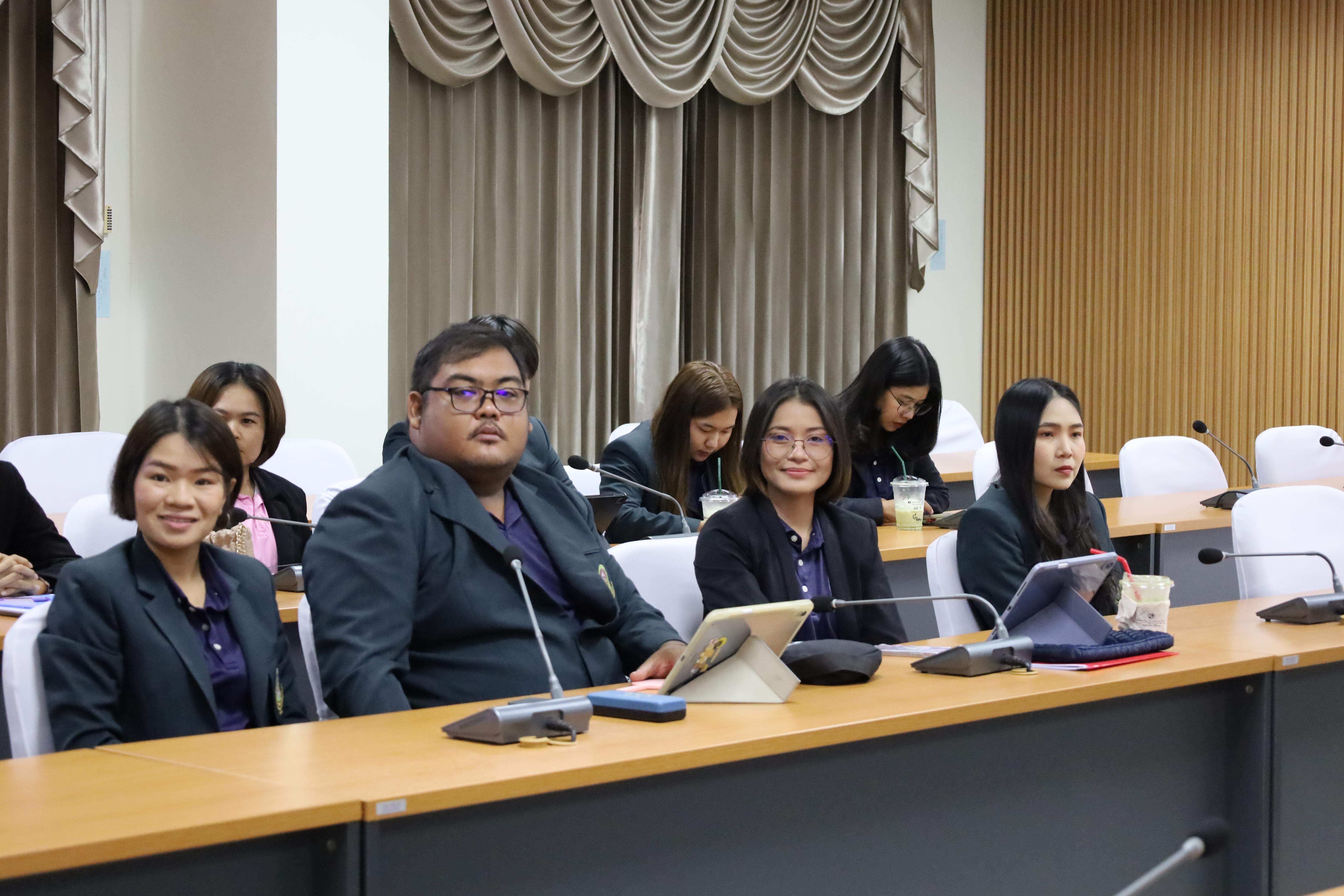 21. สาขาวิชาการบริหารการศึกษา ระดับบัณฑิตศึกษา คณะครุศาสตร์ มหาวิทยาลัยราชภัฏกำแพงเพชร ได้จัดกิจกรรม อบรมเชิงปฏิบัติการ “การเตรียมความพร้อมก่อนฝึกประสบการณ์วิชาชีพ” ประจำปีการศึกษา 2568