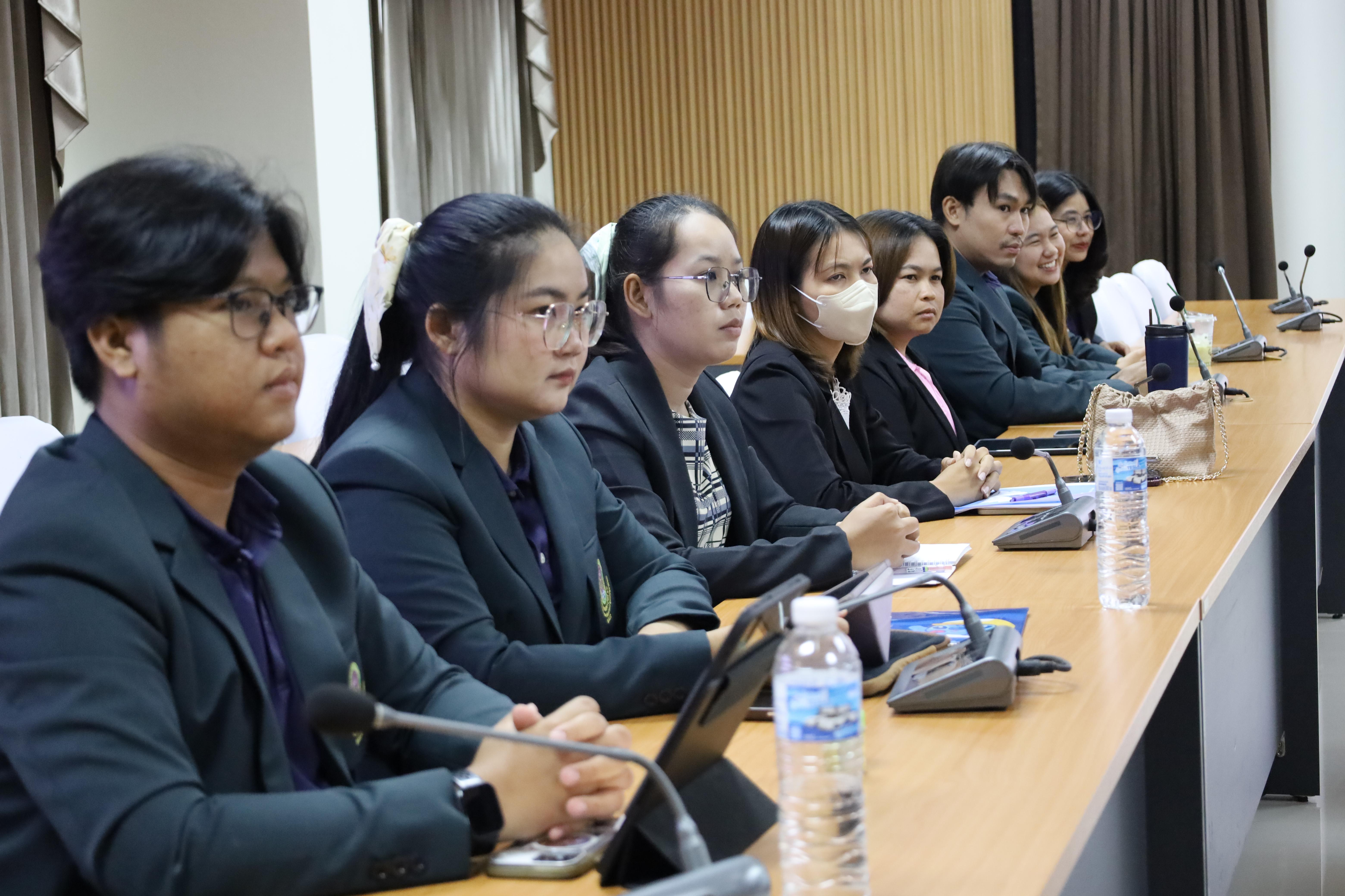 23. สาขาวิชาการบริหารการศึกษา ระดับบัณฑิตศึกษา คณะครุศาสตร์ มหาวิทยาลัยราชภัฏกำแพงเพชร ได้จัดกิจกรรม อบรมเชิงปฏิบัติการ “การเตรียมความพร้อมก่อนฝึกประสบการณ์วิชาชีพ” ประจำปีการศึกษา 2568