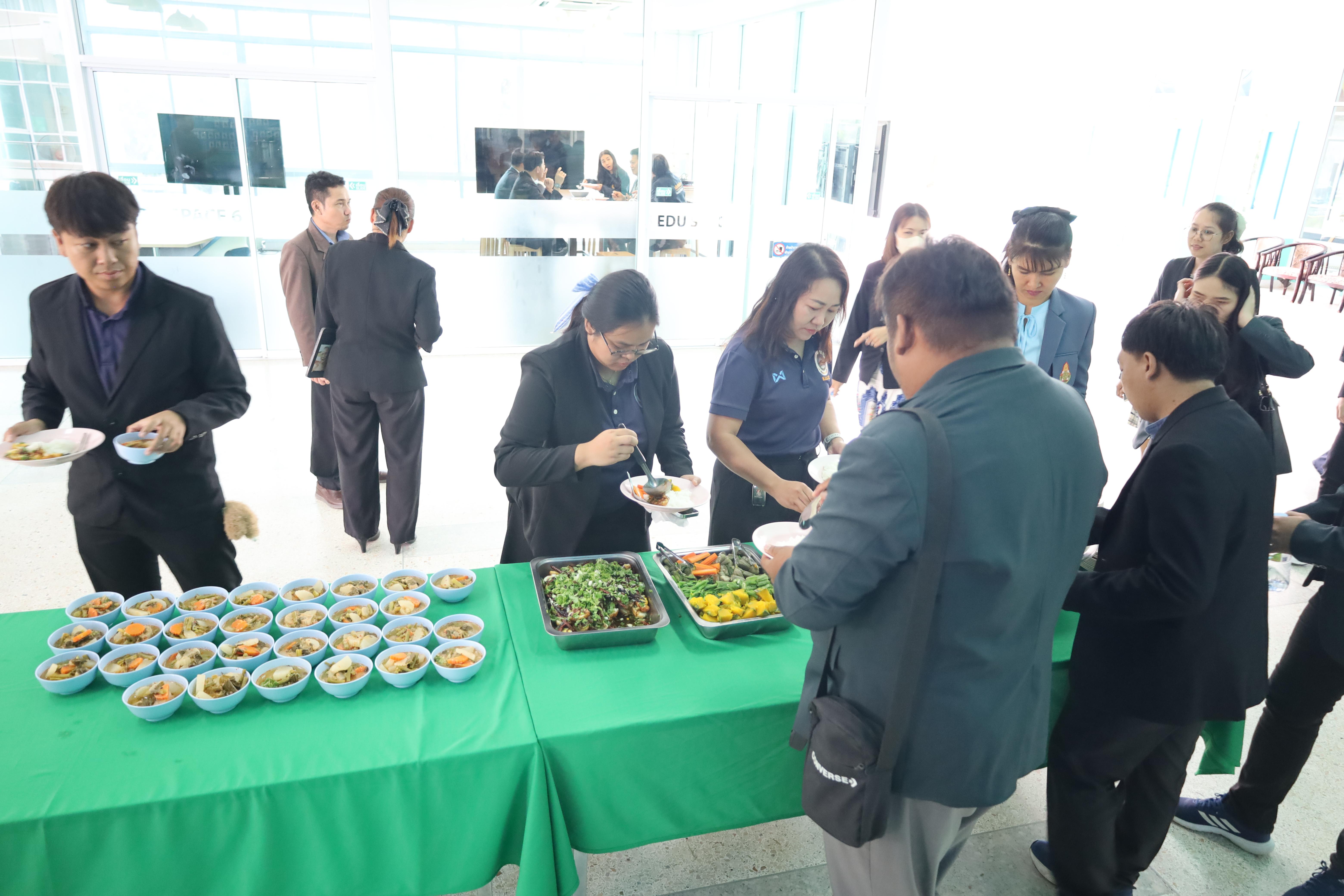 98. สาขาวิชาการบริหารการศึกษา ระดับบัณฑิตศึกษา คณะครุศาสตร์ มหาวิทยาลัยราชภัฏกำแพงเพชร ได้จัดกิจกรรม อบรมเชิงปฏิบัติการ “การเตรียมความพร้อมก่อนฝึกประสบการณ์วิชาชีพ” ประจำปีการศึกษา 2568