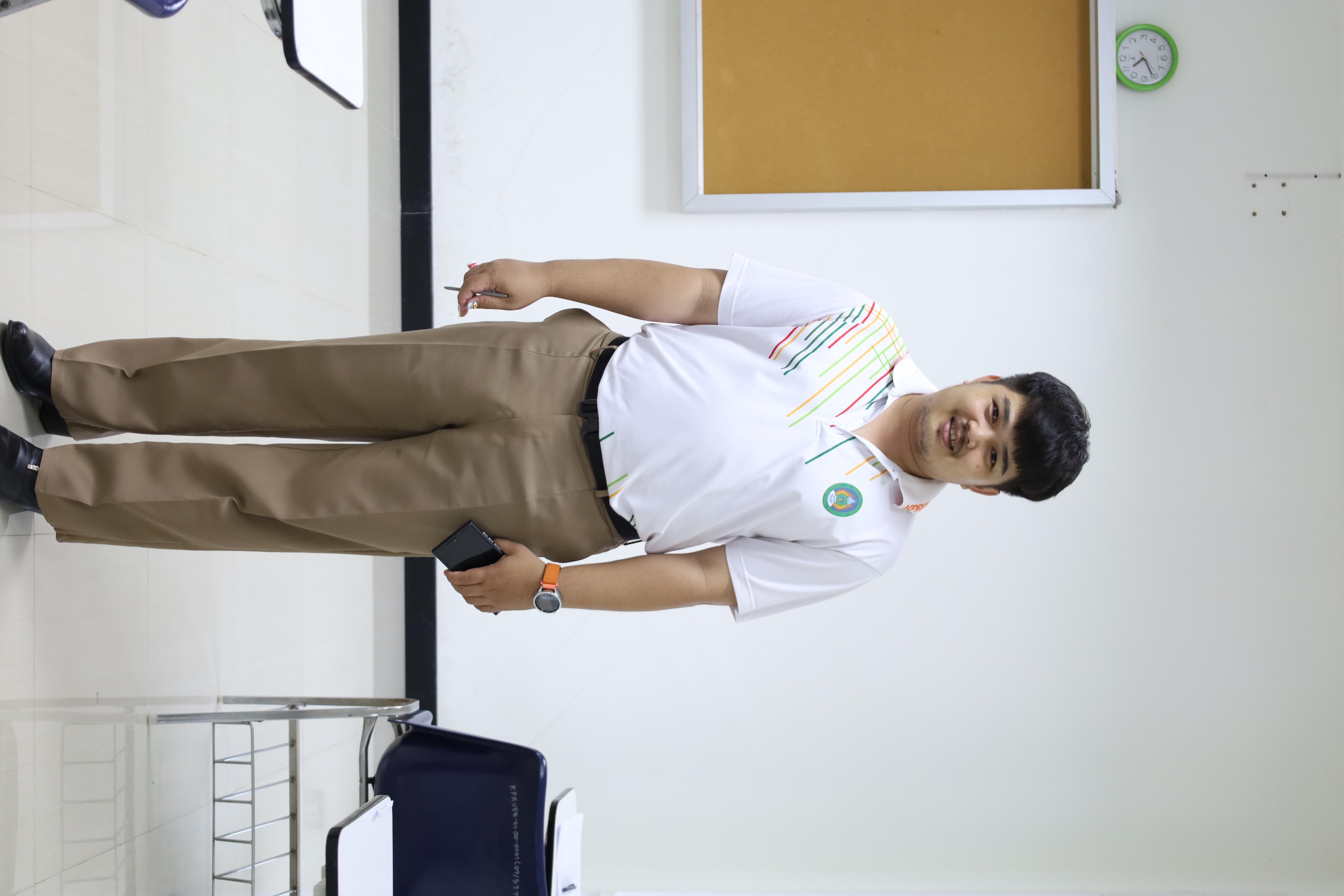 65. เมื่อวันที่ 23 สิงหาคม 2568 ผศ.ดร.ประจบ ขวัญมั่น คณบดีคณะครุศาสตร์พร้อมด้วยคณะผู้บริหาร คณะครุศาสตร์ ได้ลงพื้นที่ตรวจเยี่ยมการสอบคัดเลือกนักศึกษาเข้าศึกษาในหลักสูตรประกาศนียบัตรสาขาวิชาชีพครู ประจำปีการศึกษา 2568