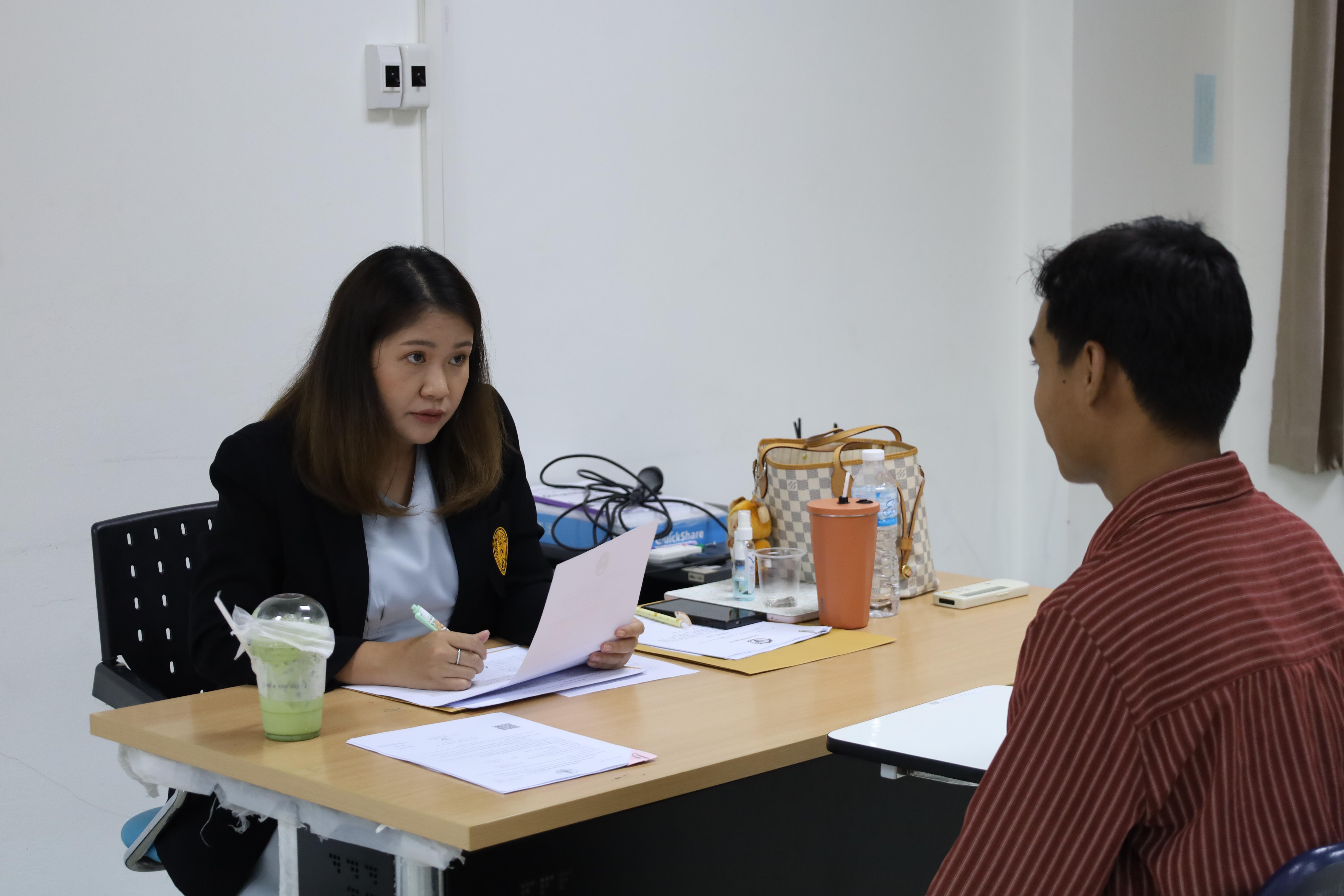 79. เมื่อวันที่ 23 สิงหาคม 2568 ผศ.ดร.ประจบ ขวัญมั่น คณบดีคณะครุศาสตร์พร้อมด้วยคณะผู้บริหาร คณะครุศาสตร์ ได้ลงพื้นที่ตรวจเยี่ยมการสอบคัดเลือกนักศึกษาเข้าศึกษาในหลักสูตรประกาศนียบัตรสาขาวิชาชีพครู ประจำปีการศึกษา 2568