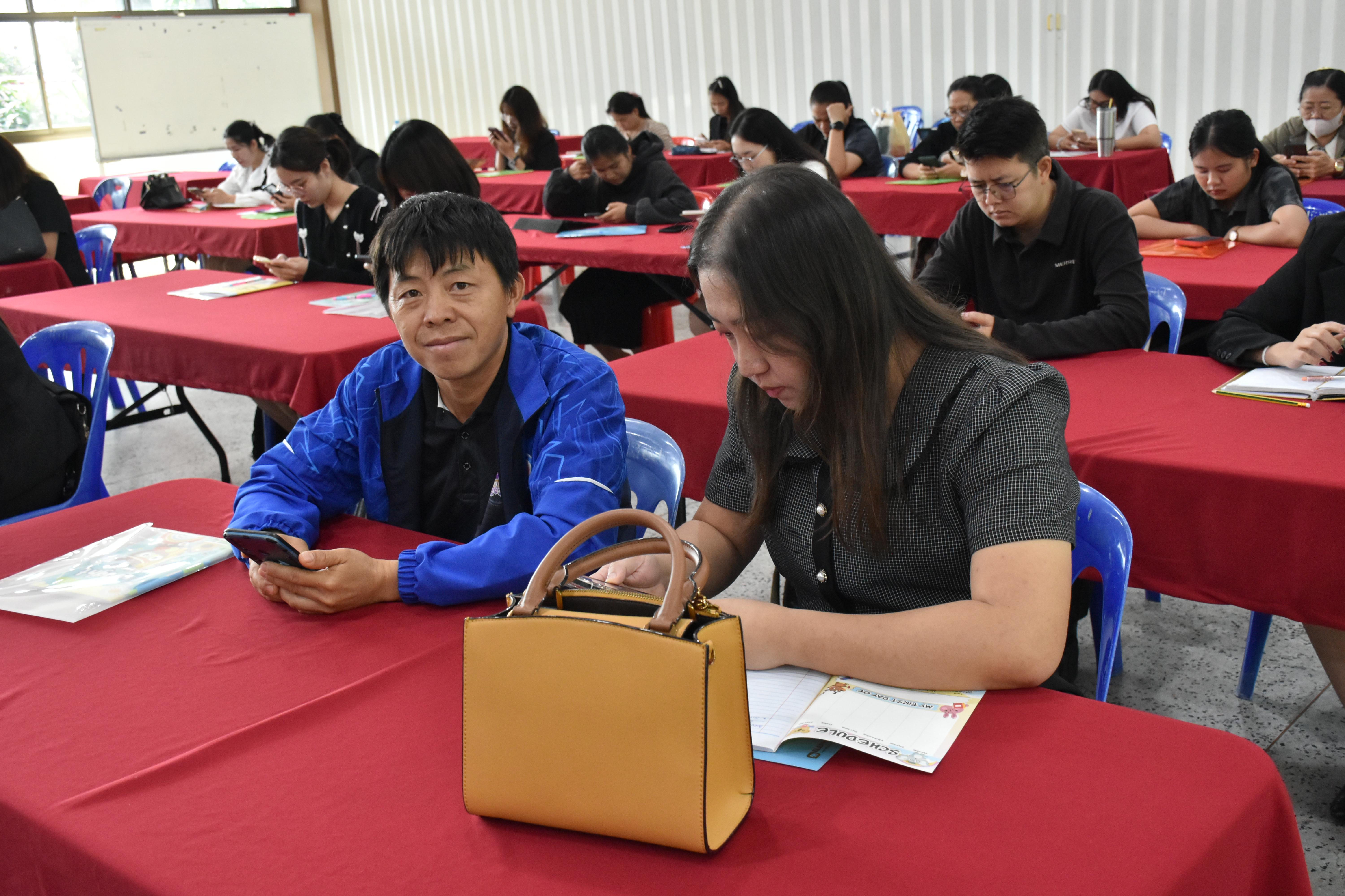 12. วันที่ 14 – 15 มีนาคม 2569 งานบริการการศึกษาและศูนย์การศึกษาพิเศษ คณะครุศาสตร์ จัดกิจกรรมการอบรมเชิงปฏิบัติการแนวทางการวัดและประเมินผลเด็กพิเศษเรียนรวม ณ ห้องประชุมศรีสักทอง มหาวิทยาลัยราชภัฏกำแพงเพชร แม่สอด