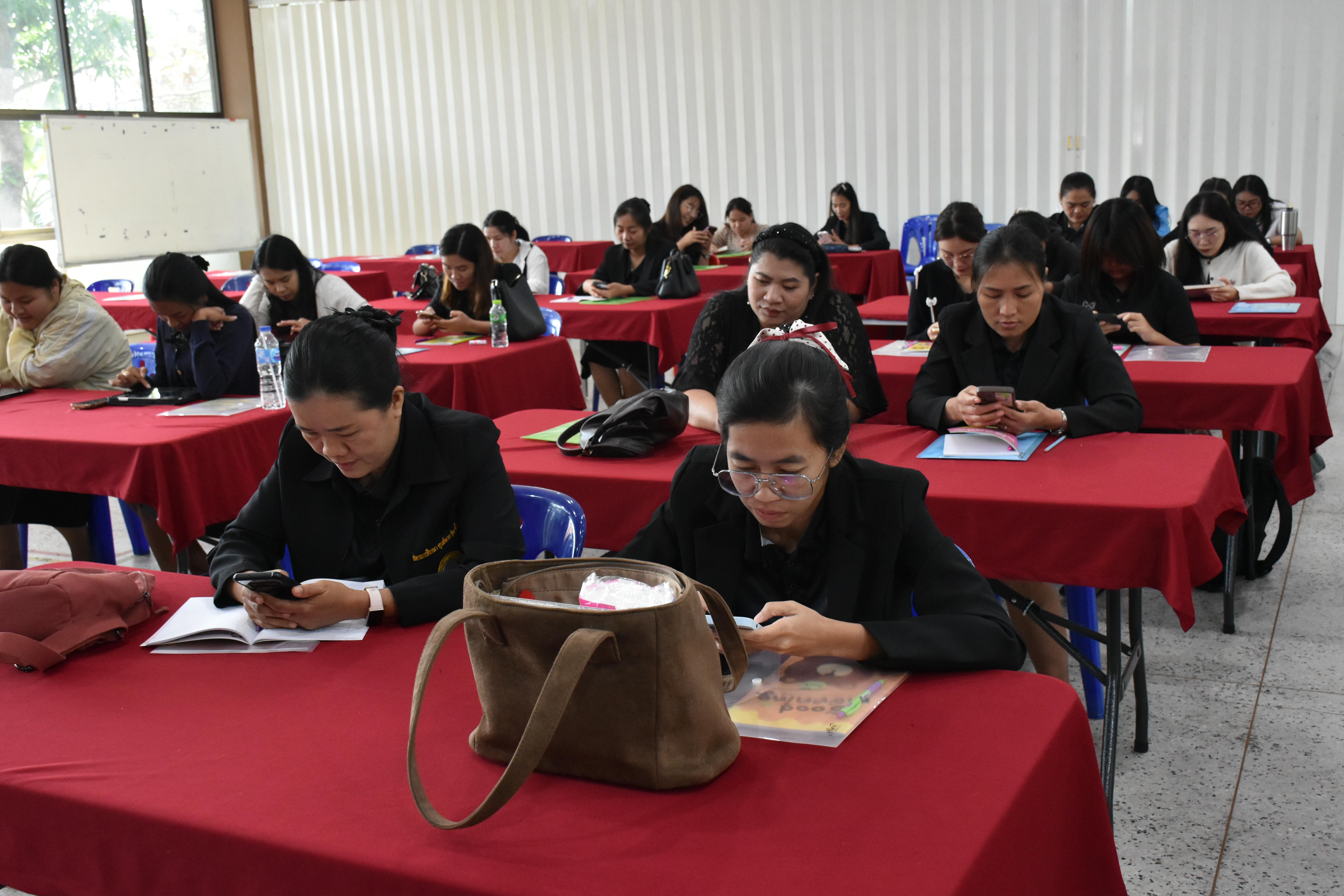 17. วันที่ 14 – 15 มีนาคม 2569 งานบริการการศึกษาและศูนย์การศึกษาพิเศษ คณะครุศาสตร์ จัดกิจกรรมการอบรมเชิงปฏิบัติการแนวทางการวัดและประเมินผลเด็กพิเศษเรียนรวม ณ ห้องประชุมศรีสักทอง มหาวิทยาลัยราชภัฏกำแพงเพชร แม่สอด