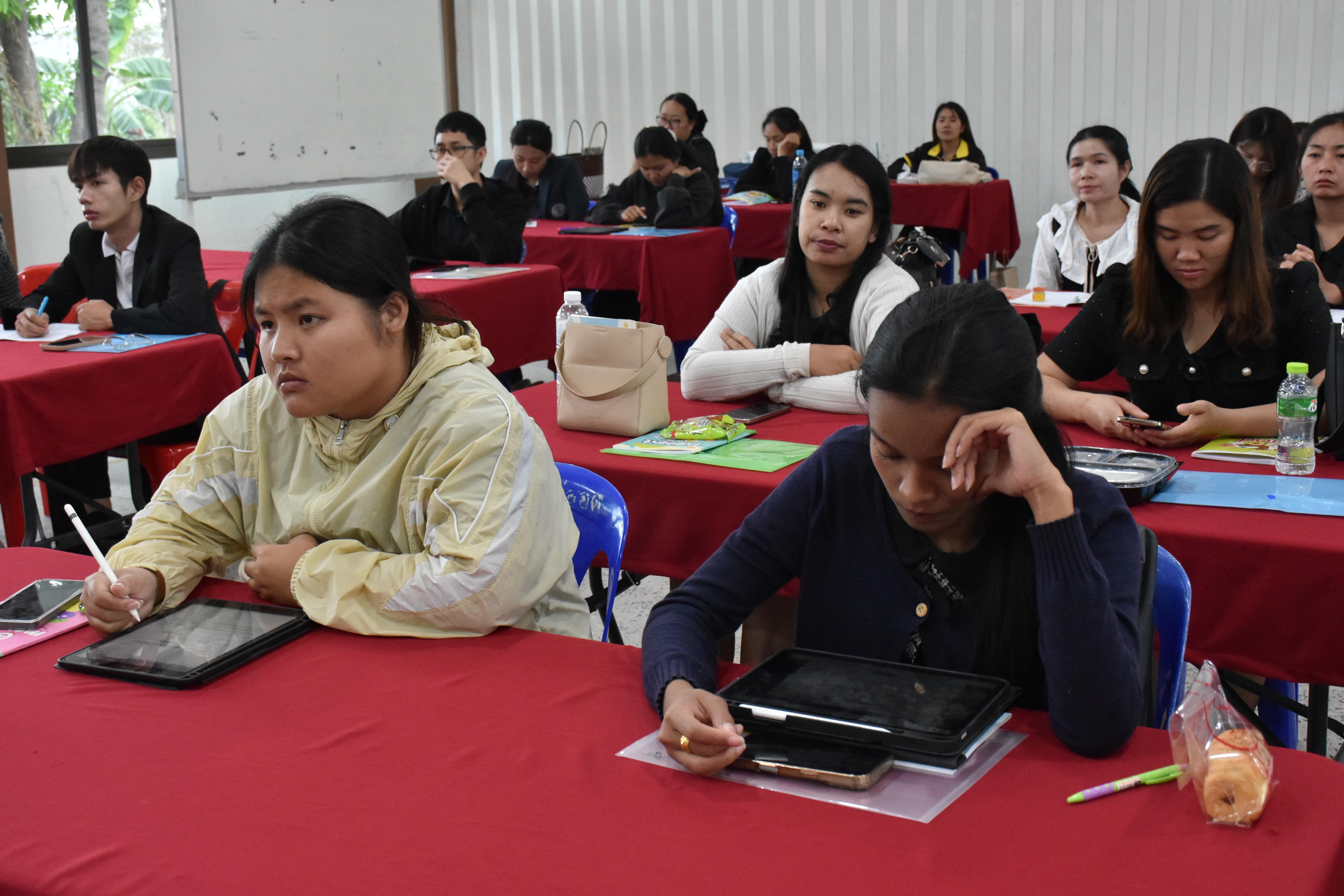 51. วันที่ 14 – 15 มีนาคม 2569 งานบริการการศึกษาและศูนย์การศึกษาพิเศษ คณะครุศาสตร์ จัดกิจกรรมการอบรมเชิงปฏิบัติการแนวทางการวัดและประเมินผลเด็กพิเศษเรียนรวม ณ ห้องประชุมศรีสักทอง มหาวิทยาลัยราชภัฏกำแพงเพชร แม่สอด