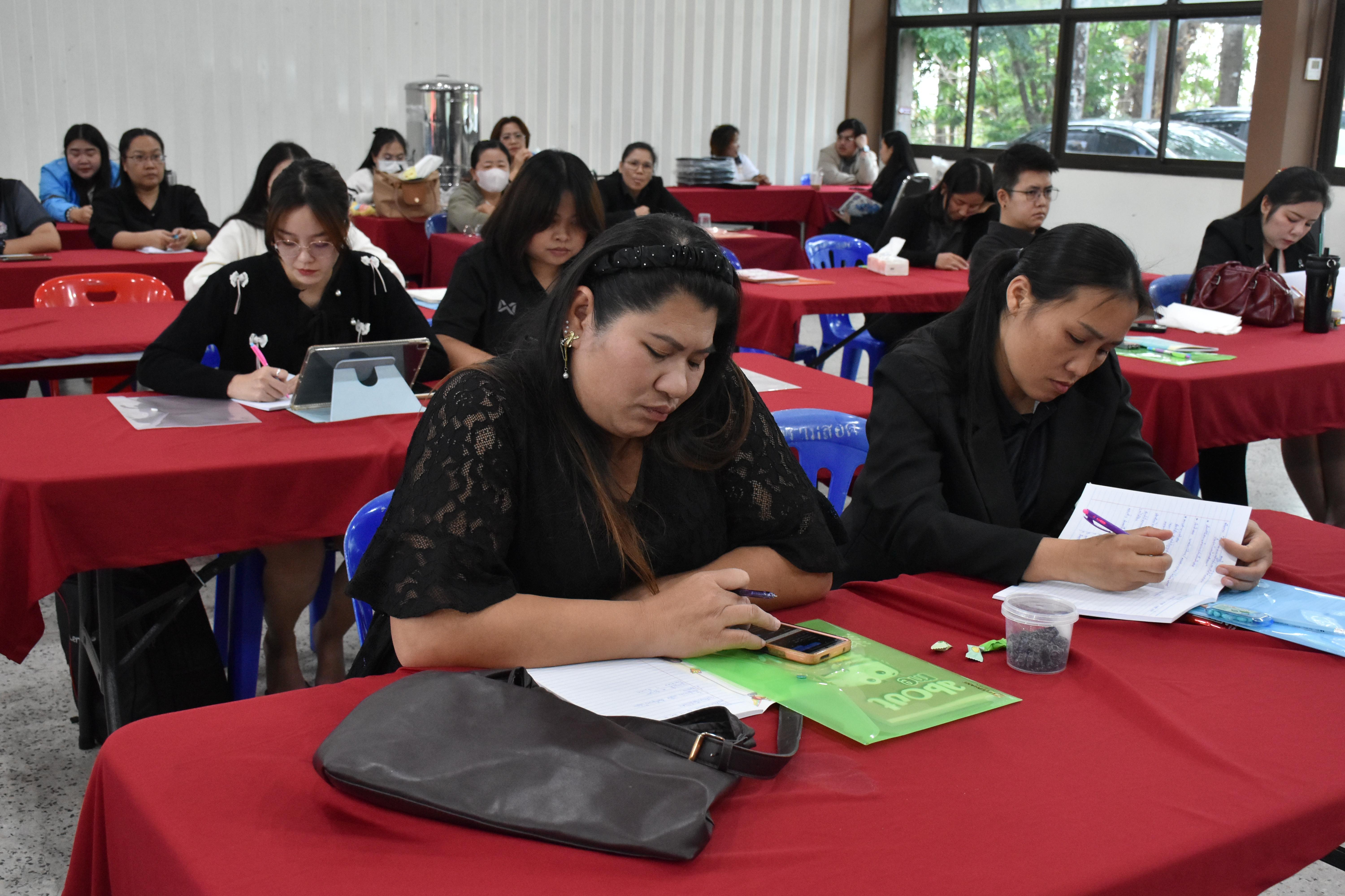 52. วันที่ 14 – 15 มีนาคม 2569 งานบริการการศึกษาและศูนย์การศึกษาพิเศษ คณะครุศาสตร์ จัดกิจกรรมการอบรมเชิงปฏิบัติการแนวทางการวัดและประเมินผลเด็กพิเศษเรียนรวม ณ ห้องประชุมศรีสักทอง มหาวิทยาลัยราชภัฏกำแพงเพชร แม่สอด