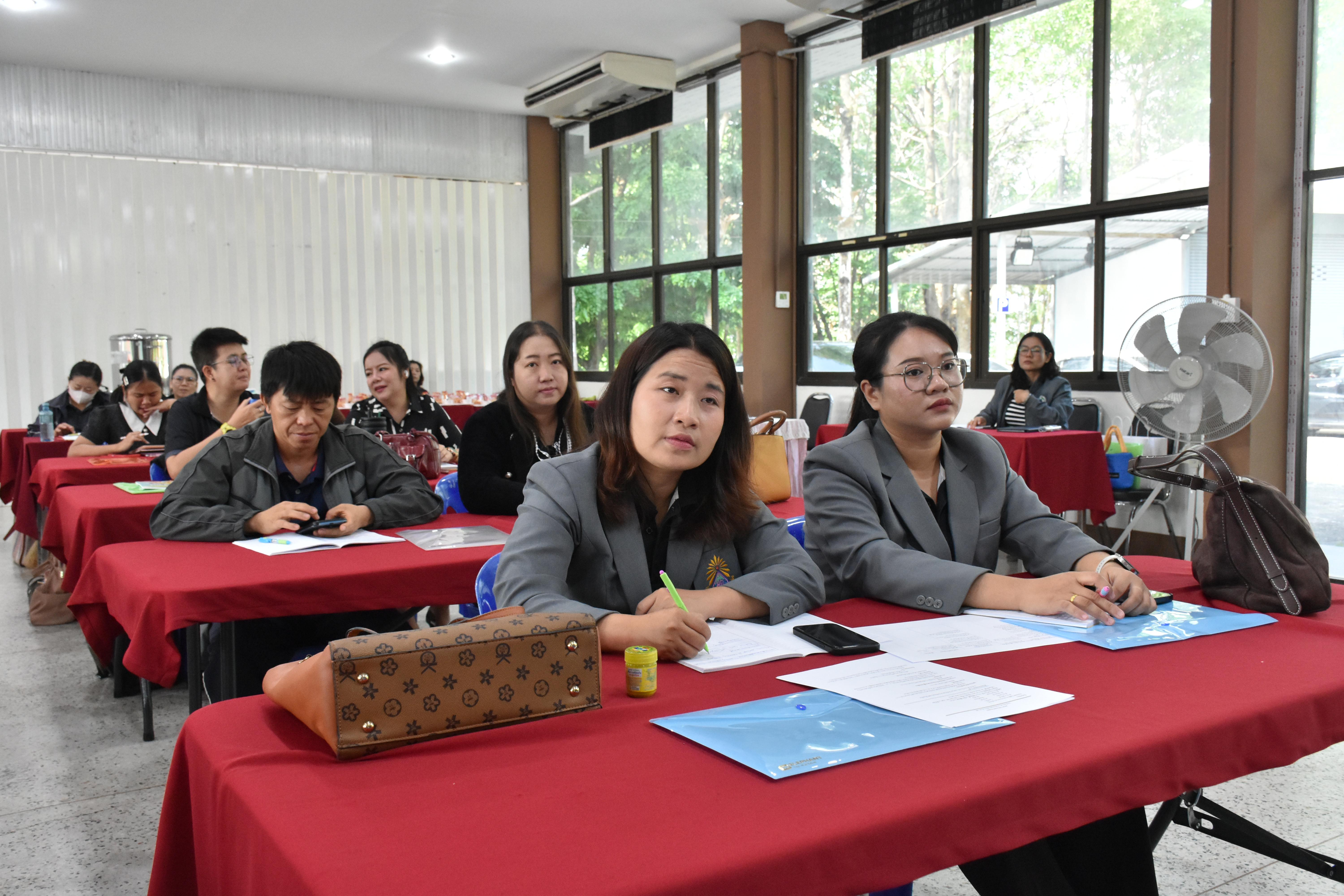 107. วันที่ 14 – 15 มีนาคม 2569 งานบริการการศึกษาและศูนย์การศึกษาพิเศษ คณะครุศาสตร์ จัดกิจกรรมการอบรมเชิงปฏิบัติการแนวทางการวัดและประเมินผลเด็กพิเศษเรียนรวม ณ ห้องประชุมศรีสักทอง มหาวิทยาลัยราชภัฏกำแพงเพชร แม่สอด