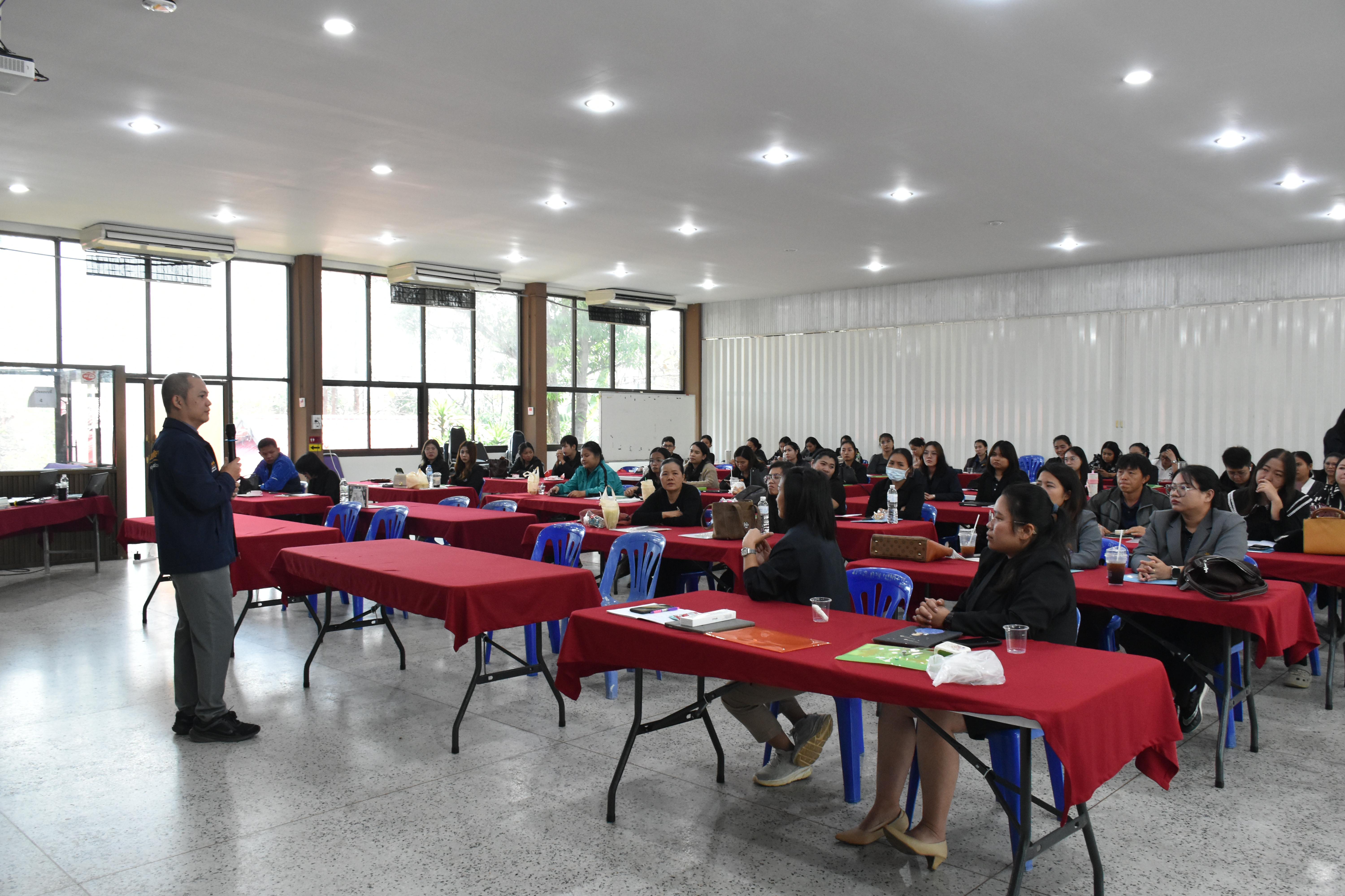 126. วันที่ 14 – 15 มีนาคม 2569 งานบริการการศึกษาและศูนย์การศึกษาพิเศษ คณะครุศาสตร์ จัดกิจกรรมการอบรมเชิงปฏิบัติการแนวทางการวัดและประเมินผลเด็กพิเศษเรียนรวม ณ ห้องประชุมศรีสักทอง มหาวิทยาลัยราชภัฏกำแพงเพชร แม่สอด