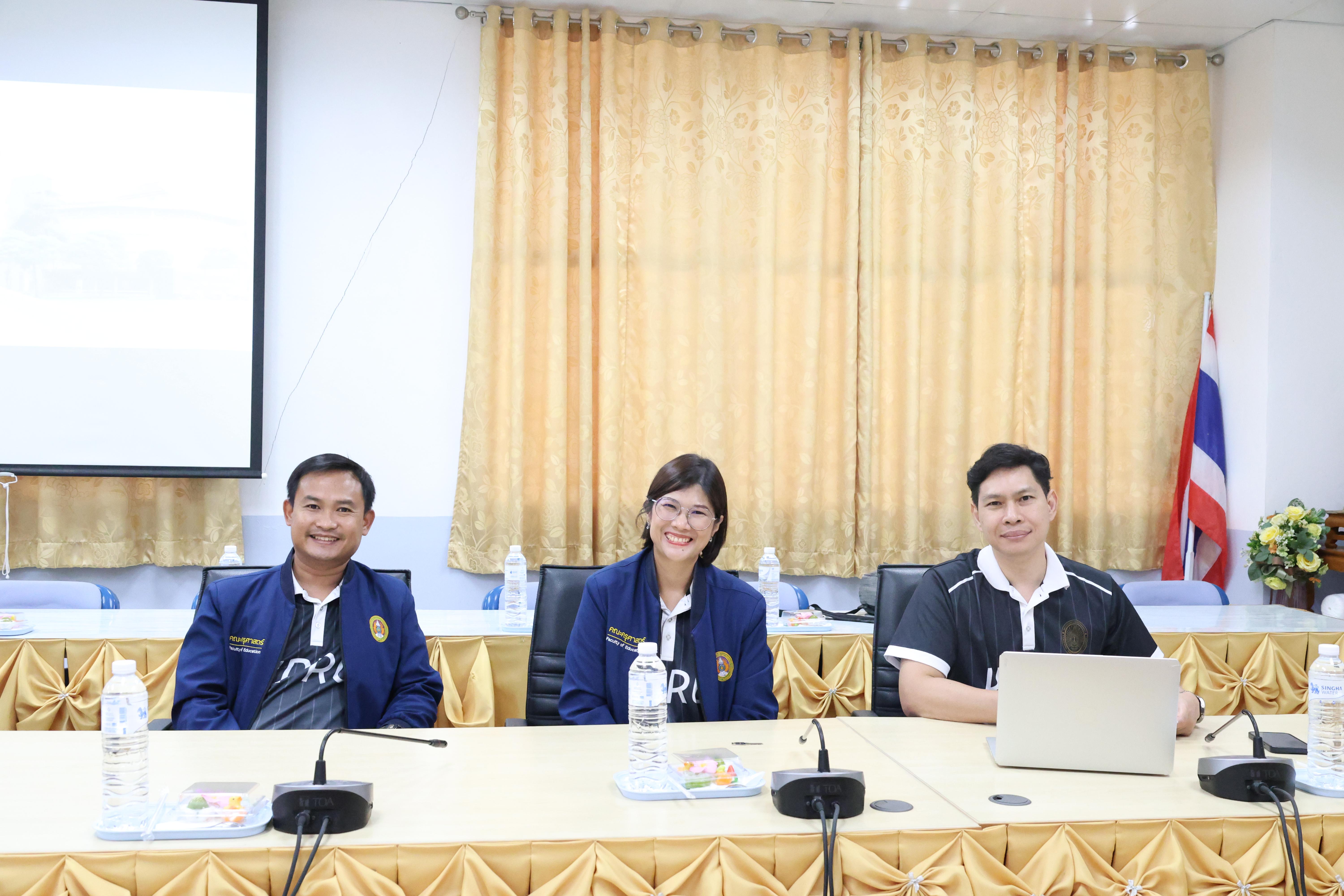 8. ครุศาสตร์ มรภ.กำแพงเพชร ร่วมแลกเปลี่ยนเรียนรู้ มรภ.เพชรบูรณ์ มุ่งยกระดับงานวิจัย นวัตกรรมอ่านออกเขียนได้ และพัฒนาโรงเรียน ตชด.