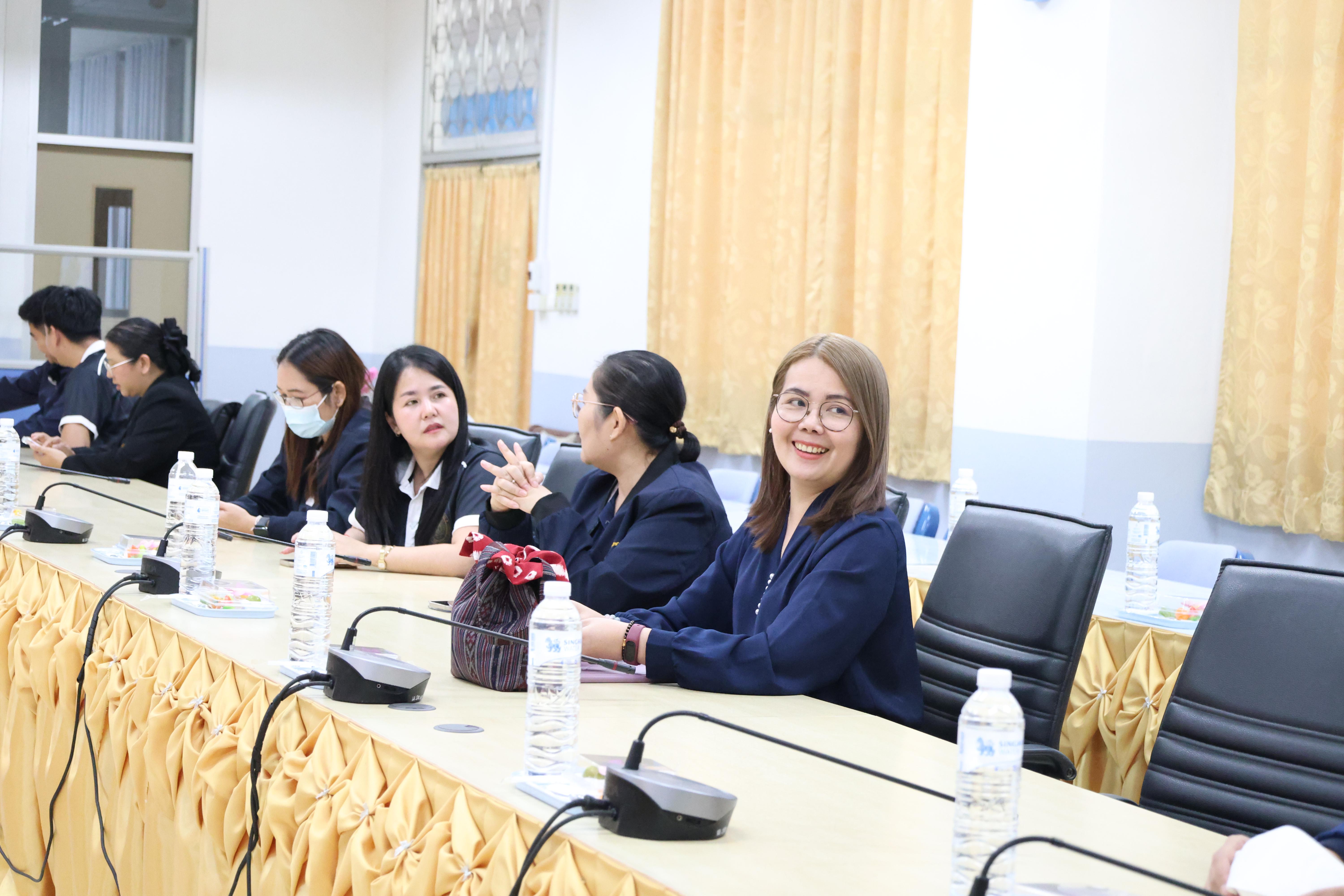 12. ครุศาสตร์ มรภ.กำแพงเพชร ร่วมแลกเปลี่ยนเรียนรู้ มรภ.เพชรบูรณ์ มุ่งยกระดับงานวิจัย นวัตกรรมอ่านออกเขียนได้ และพัฒนาโรงเรียน ตชด.