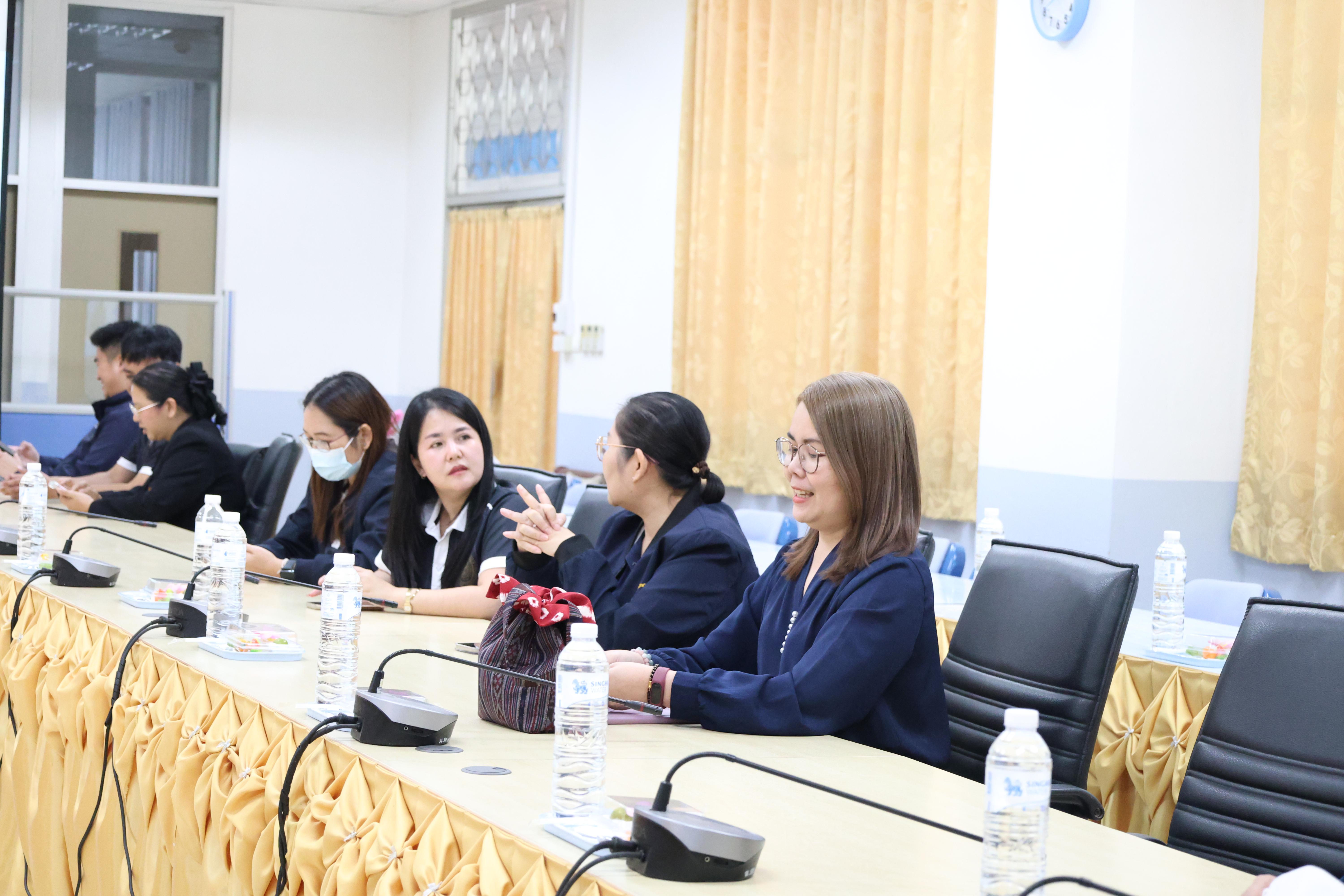 13. ครุศาสตร์ มรภ.กำแพงเพชร ร่วมแลกเปลี่ยนเรียนรู้ มรภ.เพชรบูรณ์ มุ่งยกระดับงานวิจัย นวัตกรรมอ่านออกเขียนได้ และพัฒนาโรงเรียน ตชด.