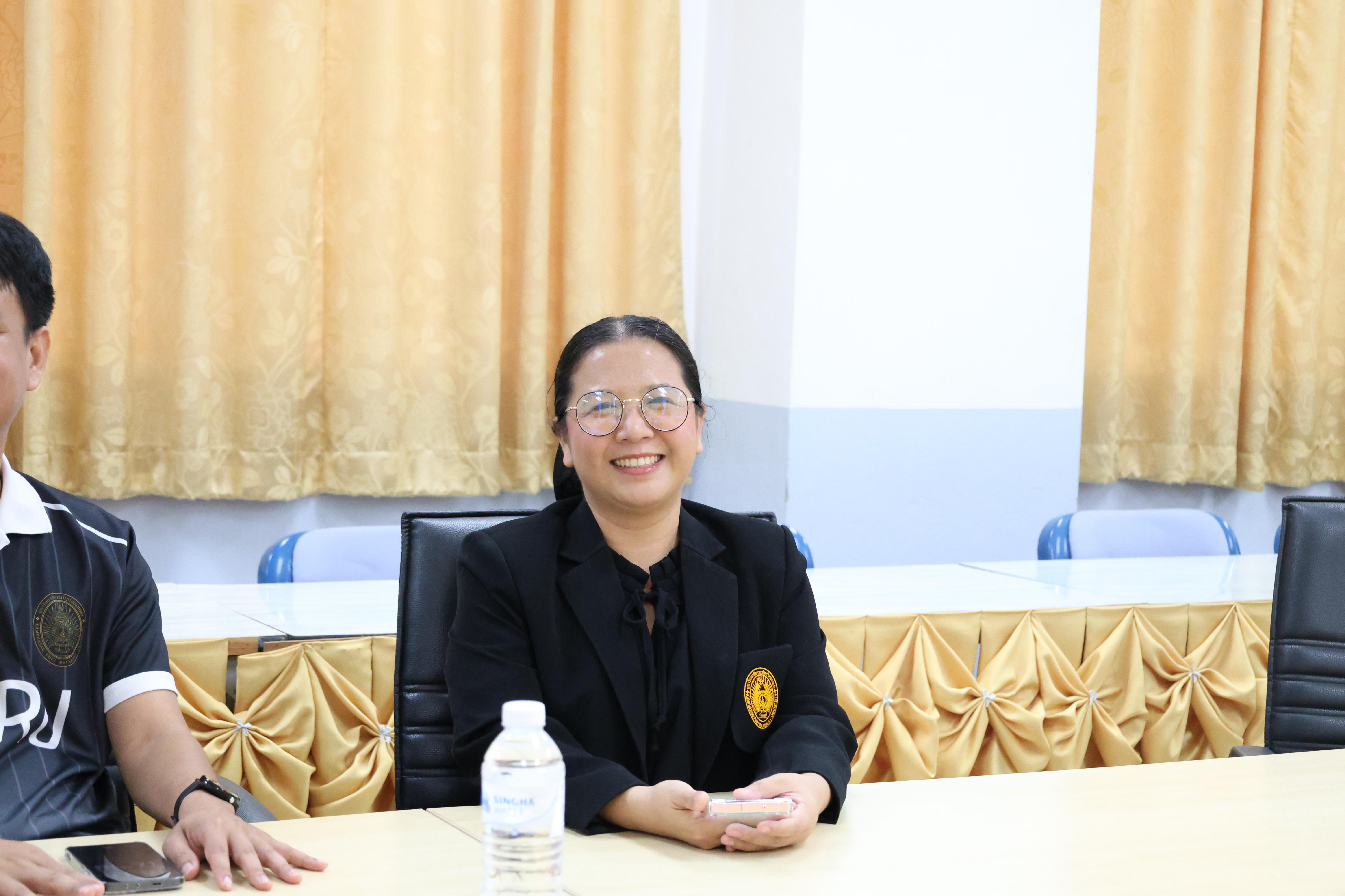 26. ครุศาสตร์ มรภ.กำแพงเพชร ร่วมแลกเปลี่ยนเรียนรู้ มรภ.เพชรบูรณ์ มุ่งยกระดับงานวิจัย นวัตกรรมอ่านออกเขียนได้ และพัฒนาโรงเรียน ตชด.
