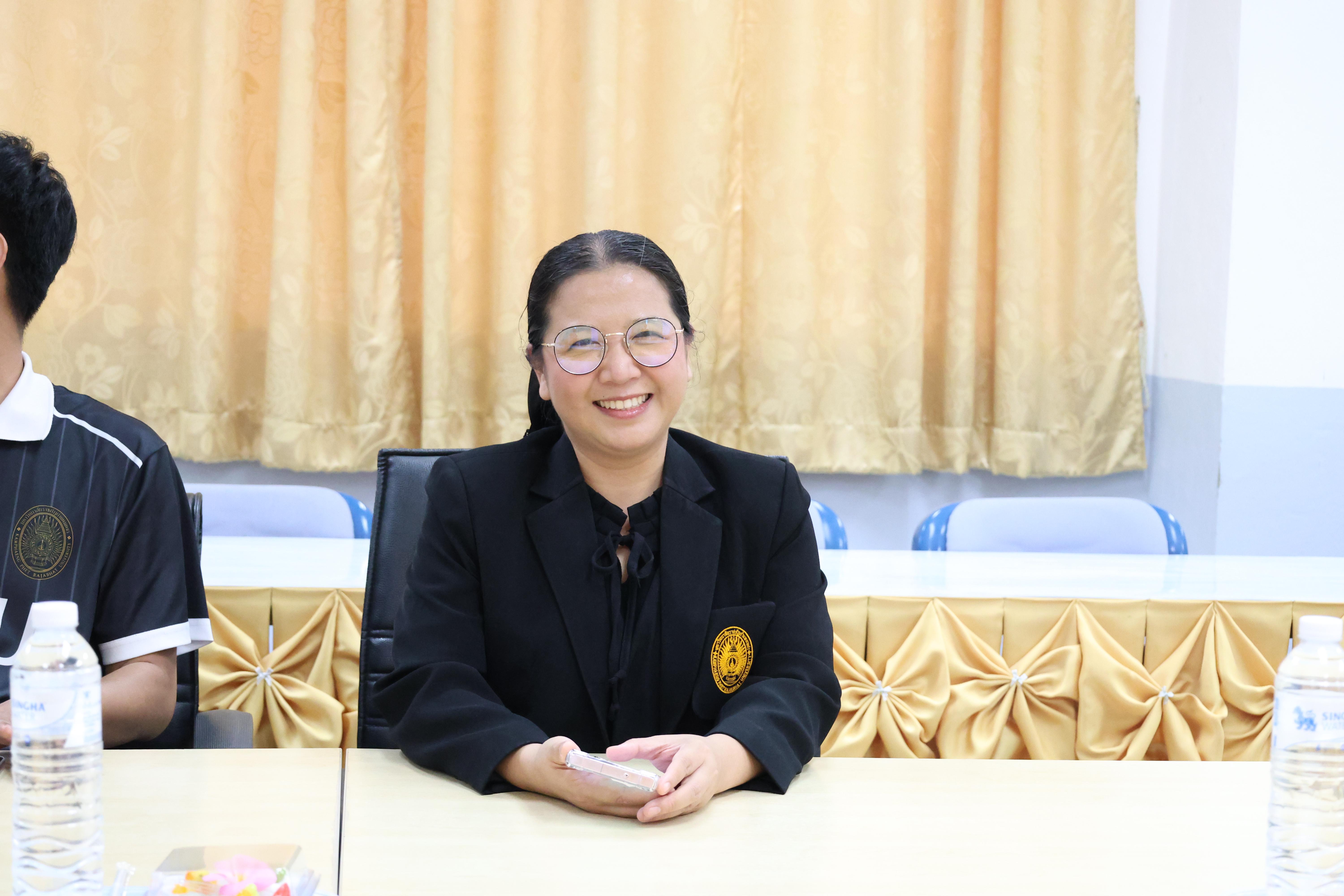 28. ครุศาสตร์ มรภ.กำแพงเพชร ร่วมแลกเปลี่ยนเรียนรู้ มรภ.เพชรบูรณ์ มุ่งยกระดับงานวิจัย นวัตกรรมอ่านออกเขียนได้ และพัฒนาโรงเรียน ตชด.