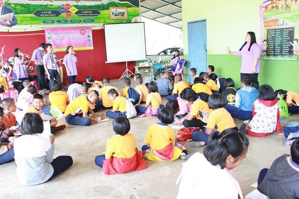 3. บริการวิชาการ กิจกรรมค่ายคณิตศาสตร์ โรงเรียนบ้านเพชรนิยม จ.กำแพงเพชร ระหว่างวันที่ 20-21 มกราคม 2561