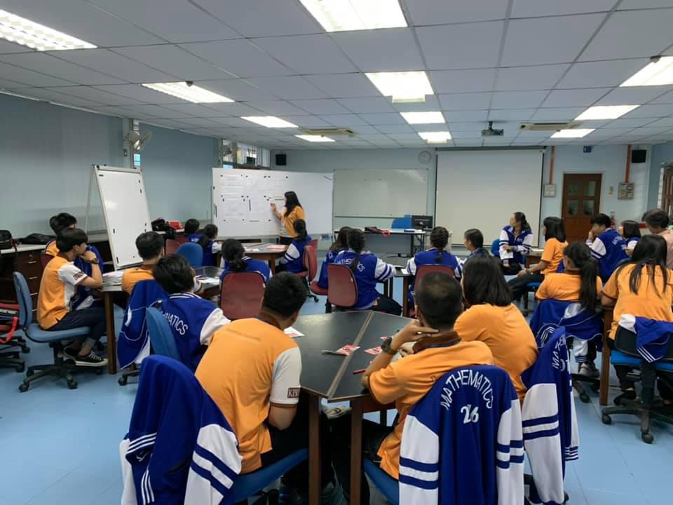 1. การจัดการเรียนรู้คณิตศาสตร์ด้วยภาษาอังกฤษ ณ ศูนย์ภูมิภาคว่าด้วยการศึกษาวิทยาศาสตร์และคณิตศาสตร์ (SEAMEO RECSAM) ณ เมืองปีนัง ประเทศมาเลเซีย ระหว่างวันที่ 5-19 พฤษภาคม 2562