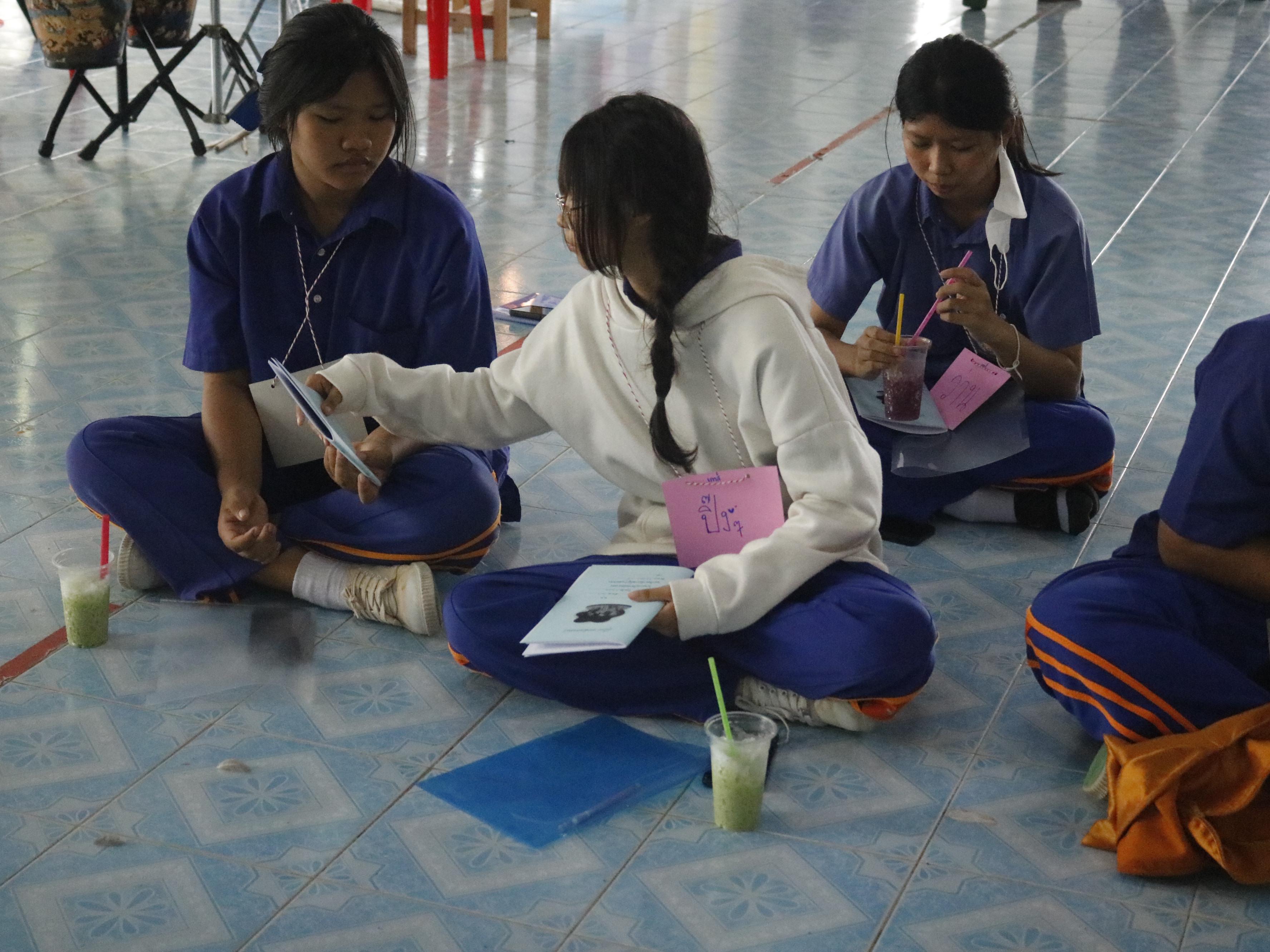 303. ค่ายวิชาการ กิจกรรมค่ายคณิตศาสตร์ โรงเรียนไทรงามพิทยาคม วันที่ 7 กรกฎาคม 2567 อาจารย์ในโปรแกรมวิชาคณิตศาสตร์และนักศึกษาชั้นปีที่ 3 ได้จัดกิจกรรมนี้ขึ้นเพื่อสร้างทักษะและเจตคติที่ดีต่อวิชาคณิตศาสตร์