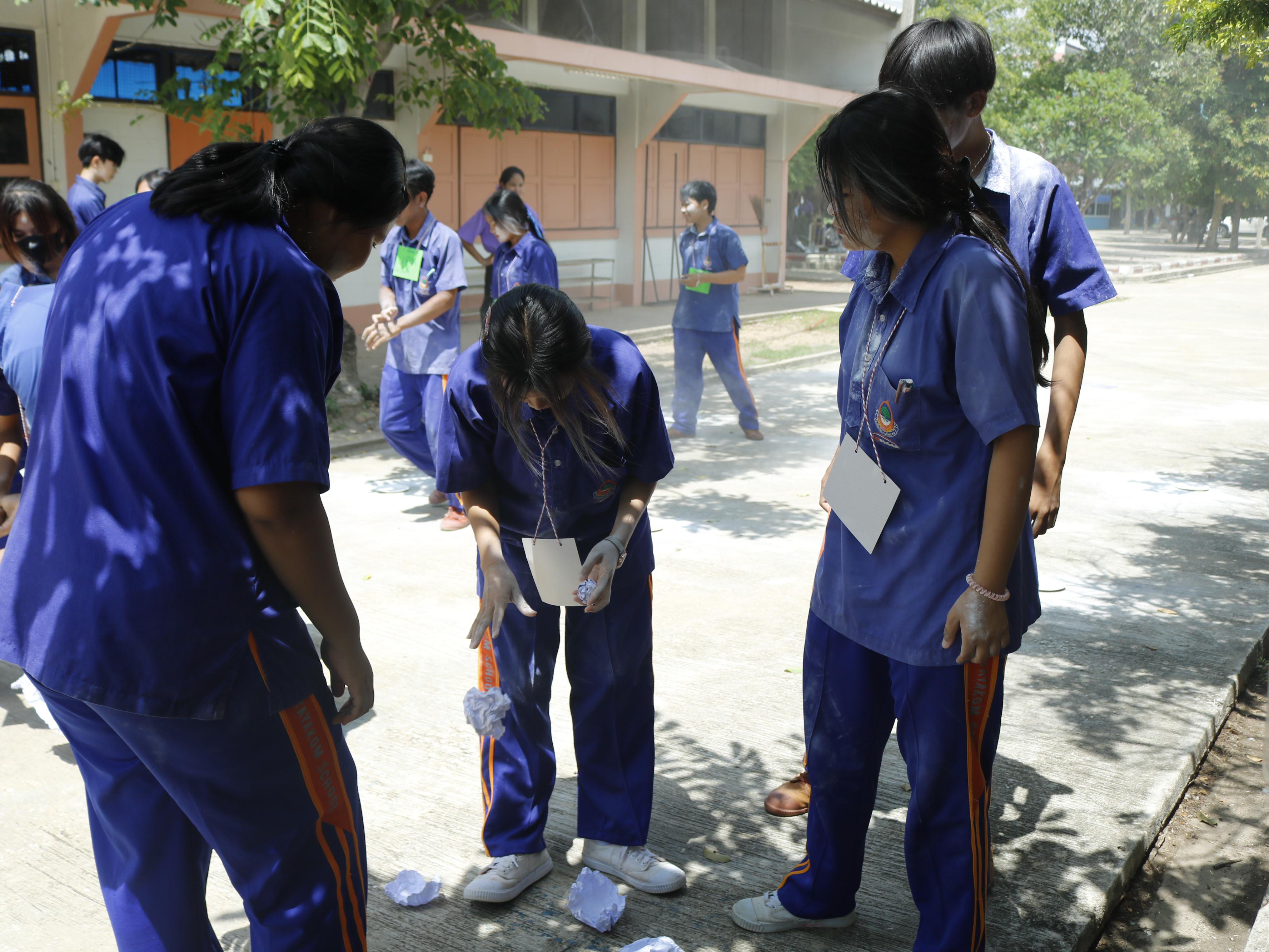 338. ค่ายวิชาการ กิจกรรมค่ายคณิตศาสตร์ โรงเรียนไทรงามพิทยาคม วันที่ 7 กรกฎาคม 2567 อาจารย์ในโปรแกรมวิชาคณิตศาสตร์และนักศึกษาชั้นปีที่ 3 ได้จัดกิจกรรมนี้ขึ้นเพื่อสร้างทักษะและเจตคติที่ดีต่อวิชาคณิตศาสตร์