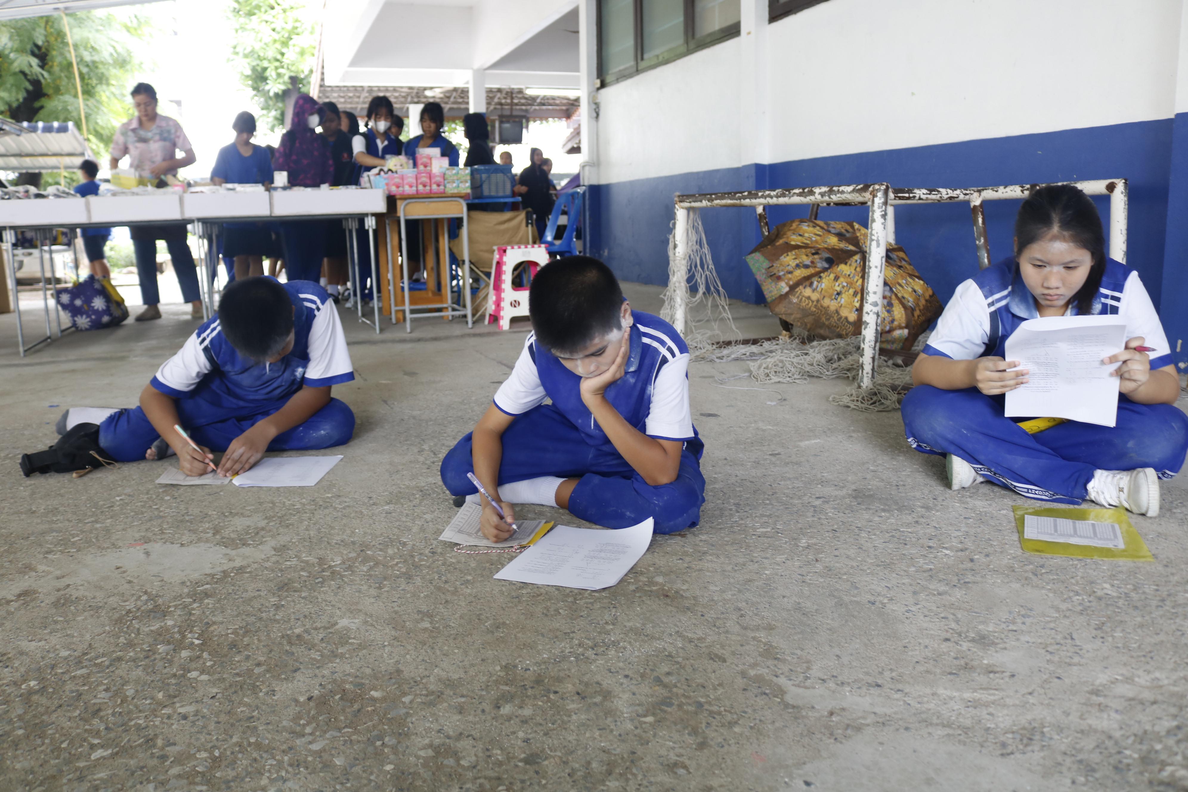 193. ค่ายคณิตศาสตร์ (MATH DAY CAMP)กิจกรรมค่ายคณิตศาสตร์ โปรแกรมวิชาคณิตศาสตร์ คณะครุศาสตร์ มหาวิทยาลัยราชภัฏกำแพงเพชร