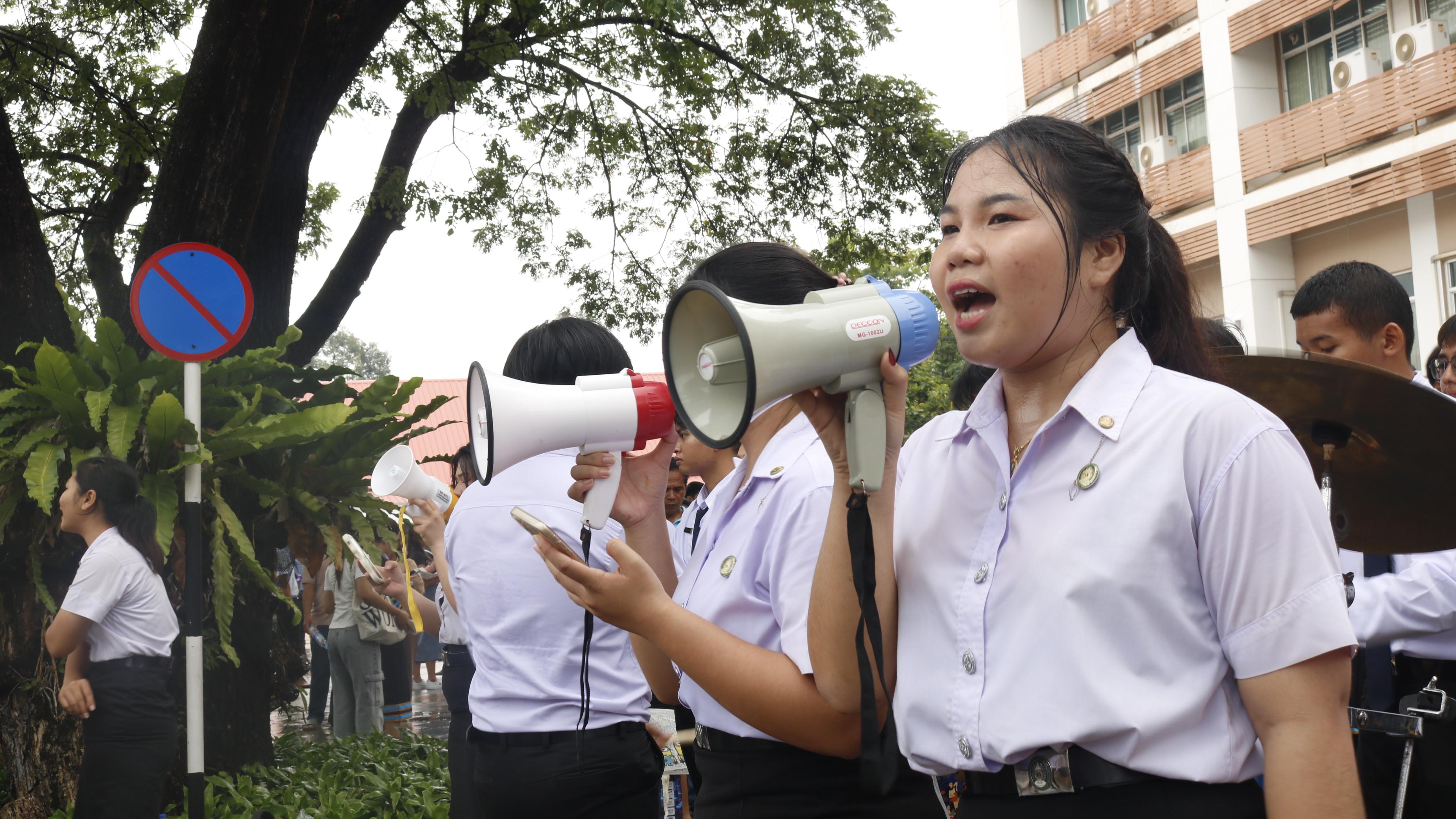 173. ขอแสดงความยินดีกับบัณฑิตทุกท่านที่สำเร็จการศึกษาในปีการศึกษา 2564 และ2565  วันที่ 17 ตุลาคม 2567 ณ อาคารทีปังกรรัศมีโชติ  มหาวิทยาลัยราชภัฏกำแพงเพชร